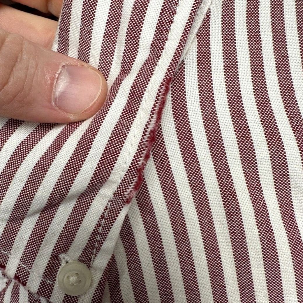 Vintage American Eagle Button-Down Shirt Mens 2XL Red White Striped Casual Button-Up Adults Size US XXL / EU 58 / 5 - 7 Thumbnail