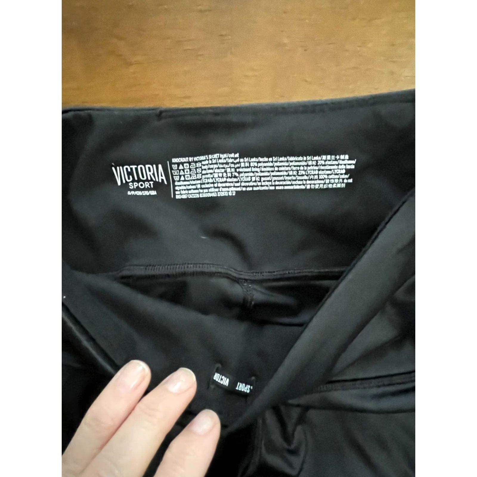 Victoria's Secret Victorias Secret Yoga Sport Ankle Open Sides Legging Small Black Size 28" / US 6 / IT 42 - 4 Thumbnail
