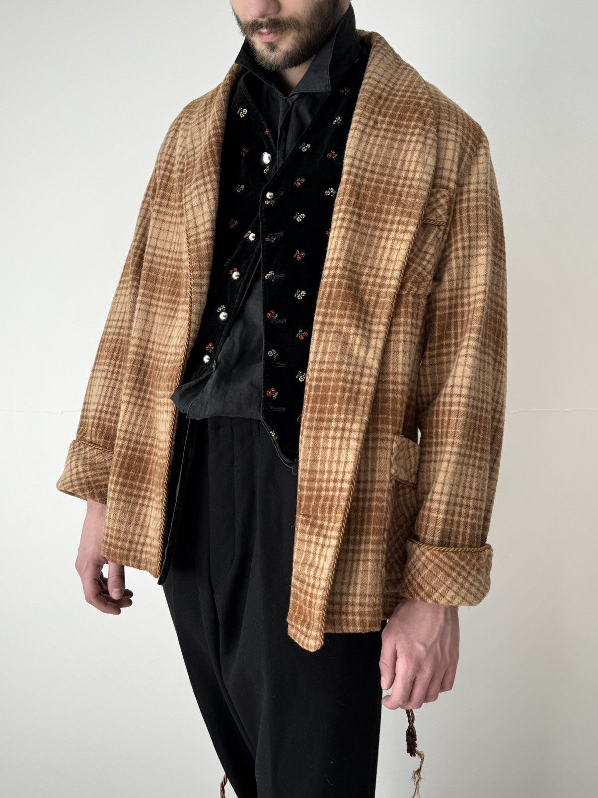 Vintage Vintage 1960s European Wool Checked Smoking Lounge Jacket Size US M / EU 48-50 / 2 - 1 Thumbnail