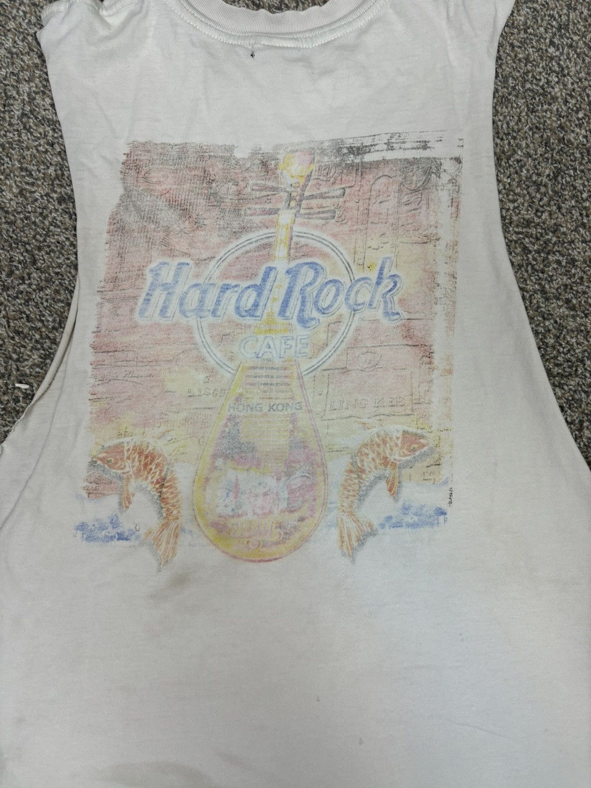 Hard Rock Cafe Vintage hard rock cafe hong kong cut off tank top Size US L / EU 52-54 / 3 - 2 Thumbnail