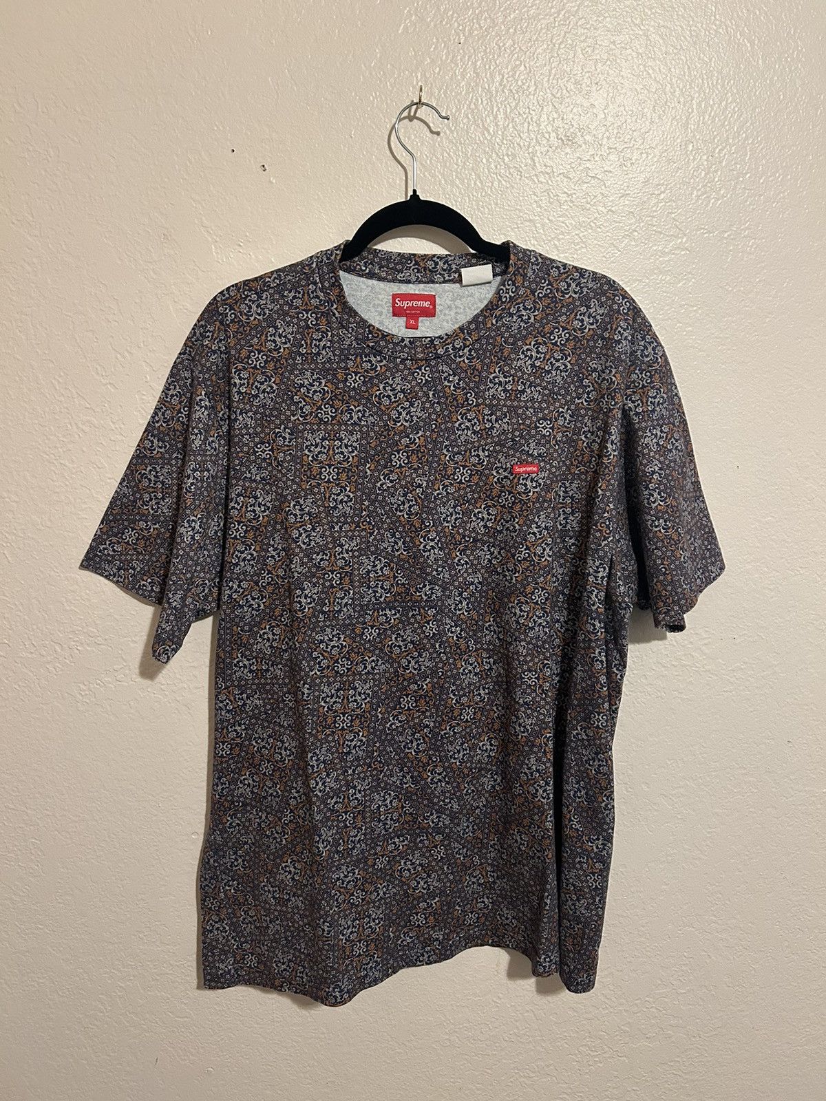 supreme Black Floral Small box TEE Tシャツ Buy Supreme Small Box Tee 'Black Floral' - SS20KN89 BLACK