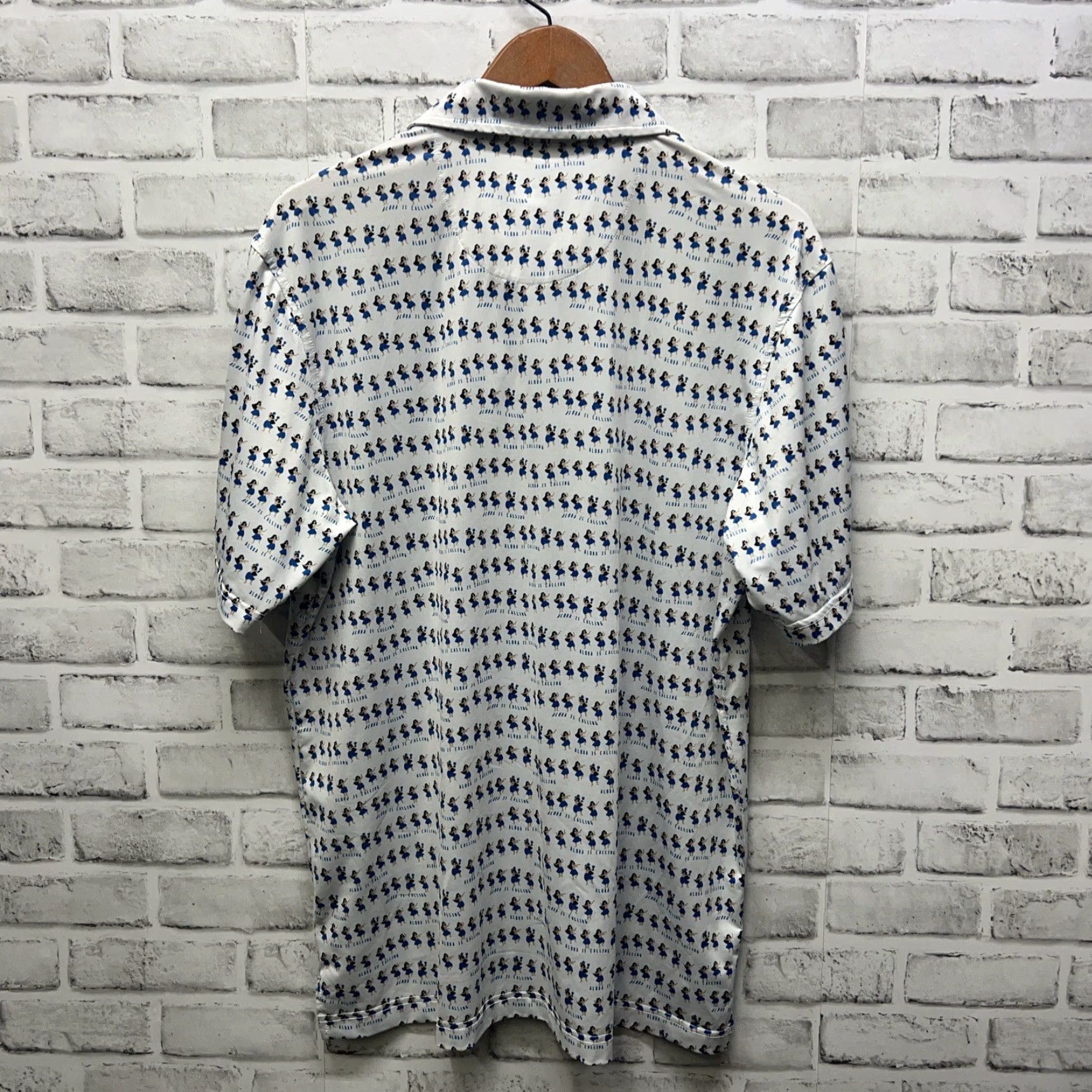 Vintage Straight Down PERFORMANCE White Polo HULA GIRL PRINT Shirt Mens Size M Size US M / EU 48-50 / 2 - 4 Thumbnail