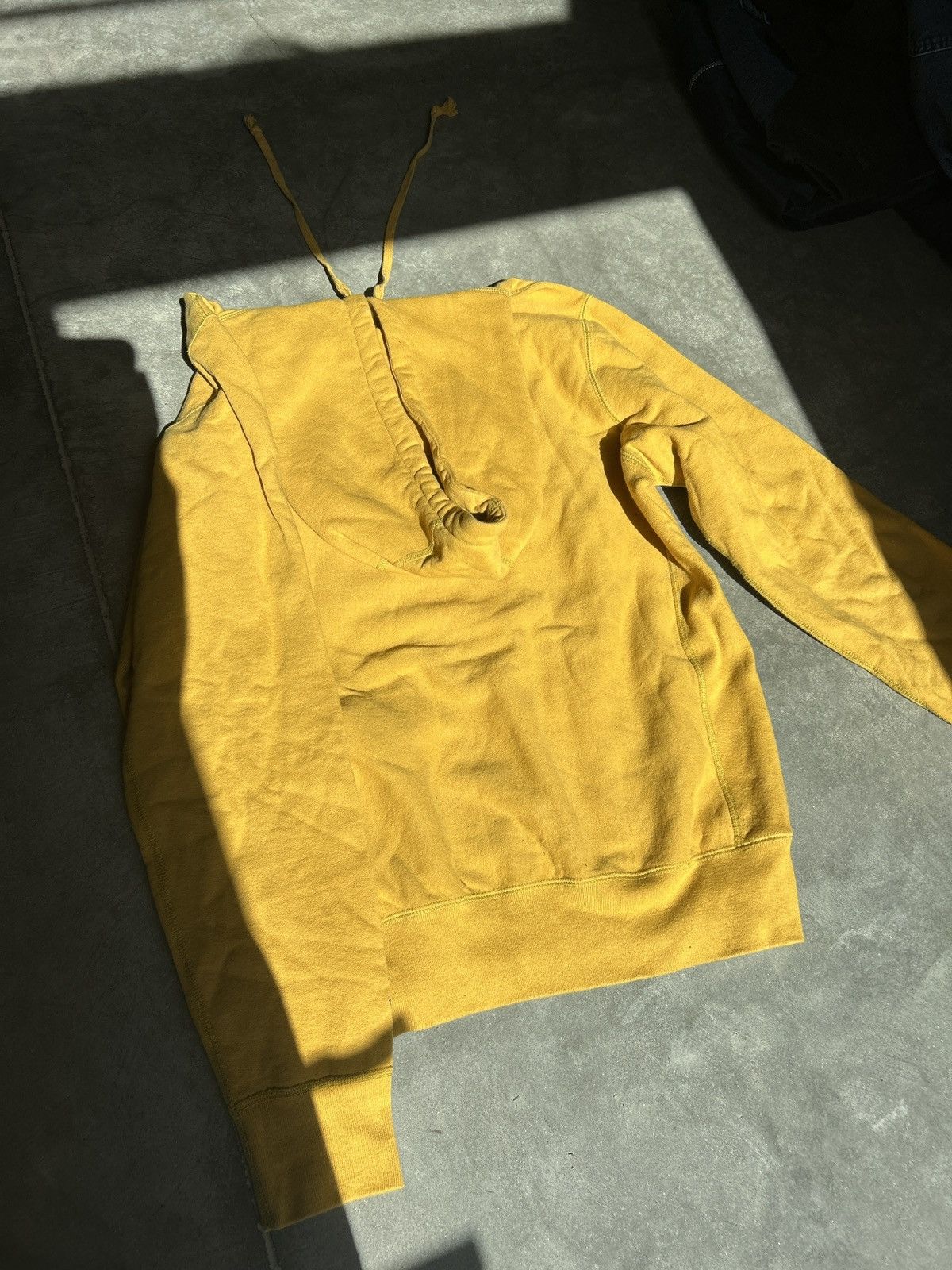 Noah L Noah yellow embroidered hoodie Size US L / EU 52-54 / 3 - 4 Thumbnail