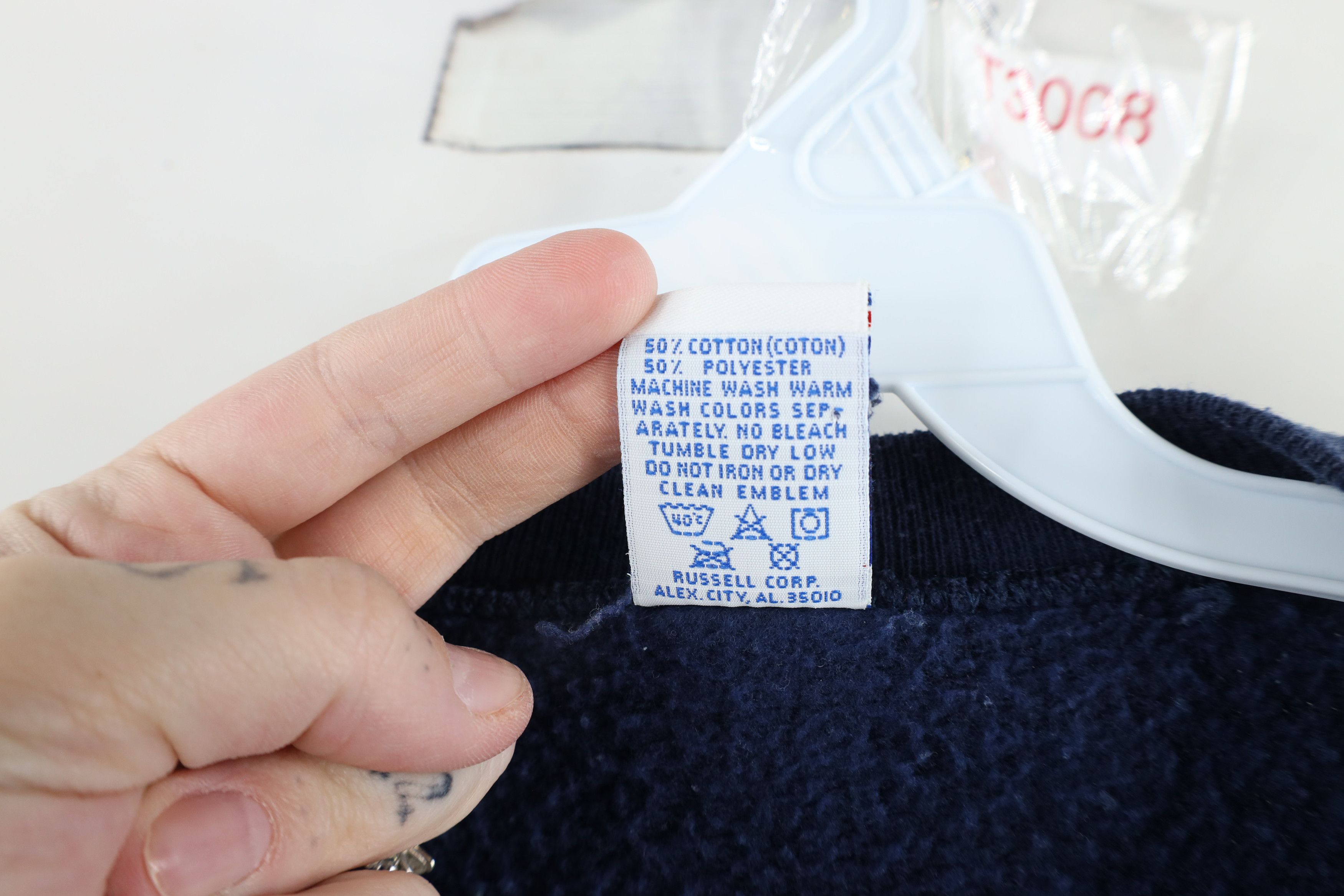 Russell Athletic × Vintage Vintage 90s Russell Athletic Crewneck Sweatshirt Blue USA Size US L / EU 52-54 / 3 - 7 Thumbnail