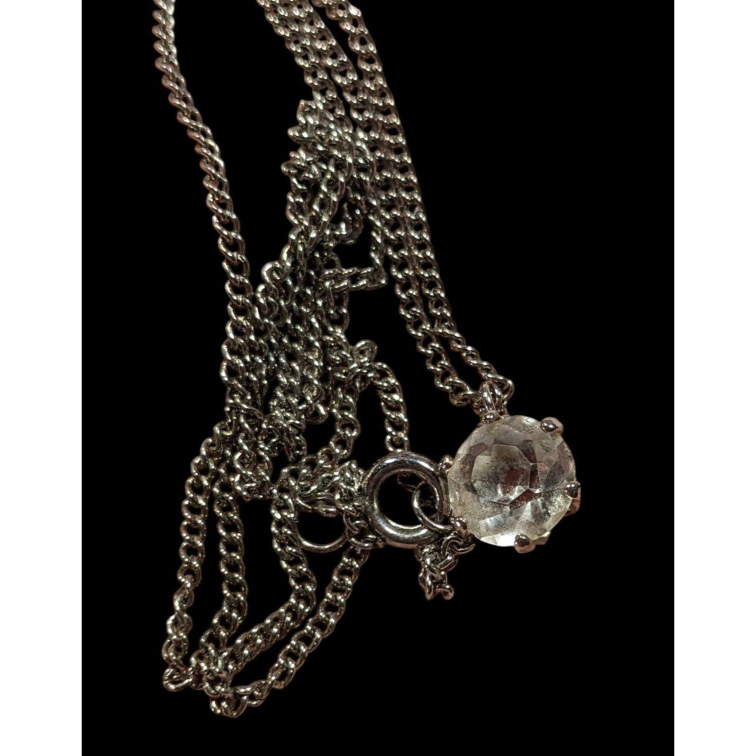 Other Minimalist Clear Gemmed Silver Tone Pendant Necklace Size ONE SIZE - 4 Thumbnail