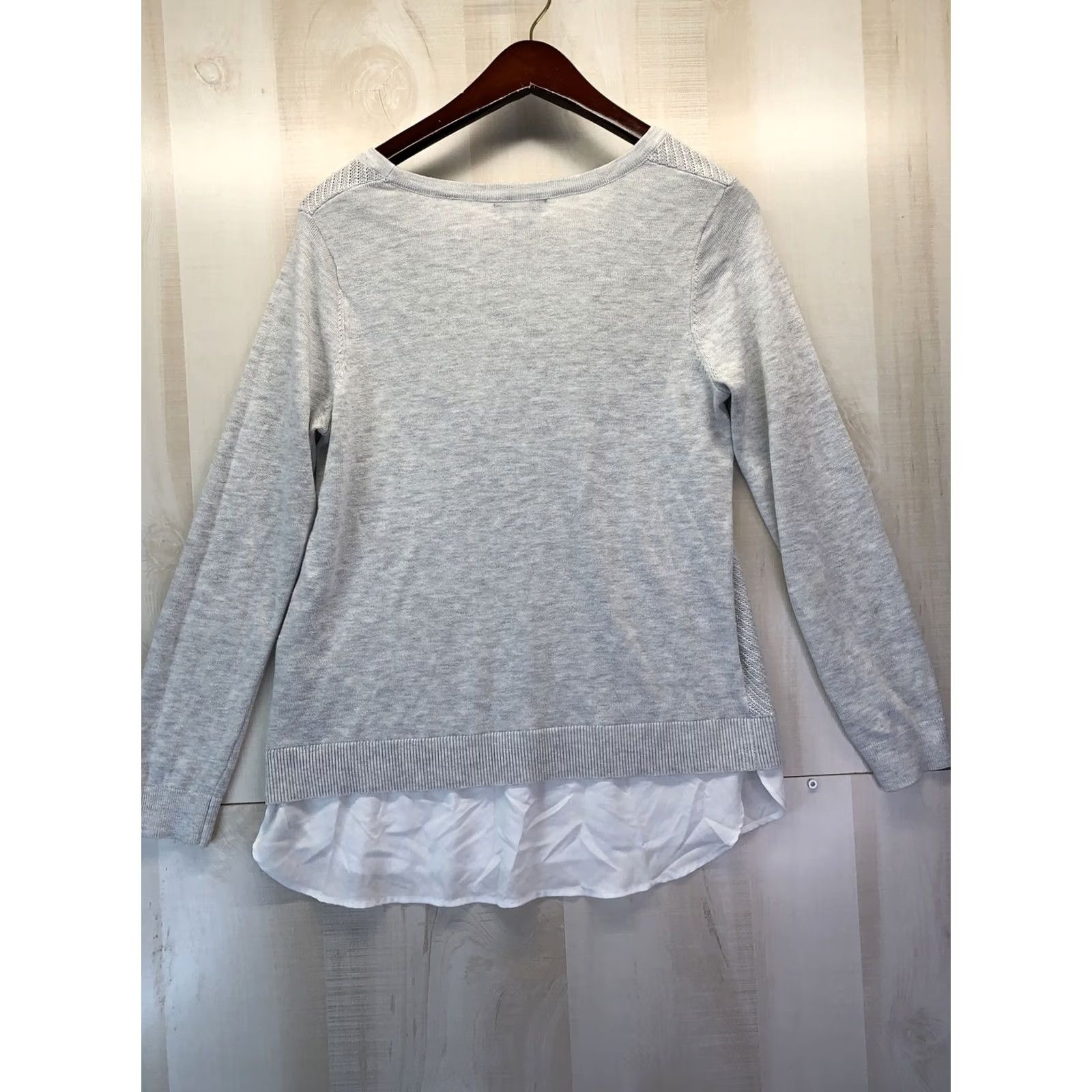 Calvin Klein Calvin Klein Women’s M Gray Lightweight Sweater Top W/Chiffon Trim-4222 Sweater Pullover Casual Knit Shirt Womens Size M / US 6-8 / IT 42-44 - 5 Thumbnail