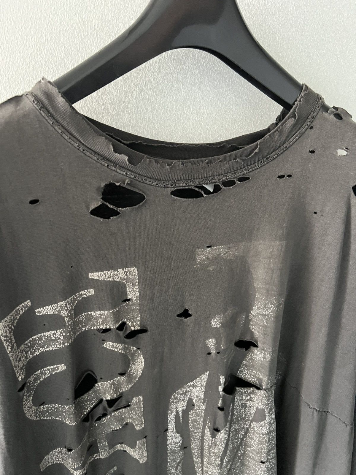 Vintage Vintage Thrashed Repaired “Scarface” Tee Size US XL / EU 56 / 4 - 12 Thumbnail