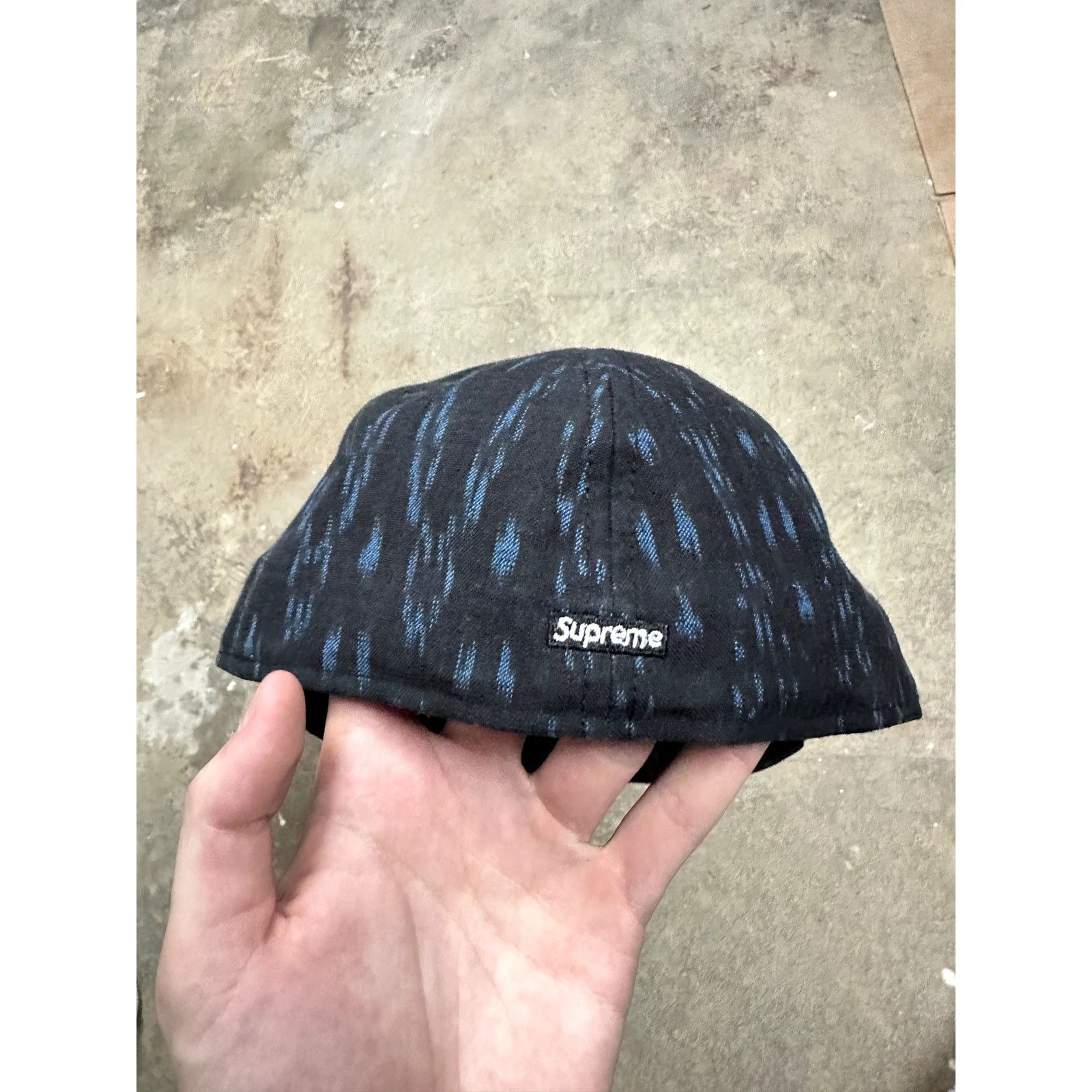 Supreme Supreme Cap World Champions 7 3/8 Used Size ONE SIZE - 4 Thumbnail