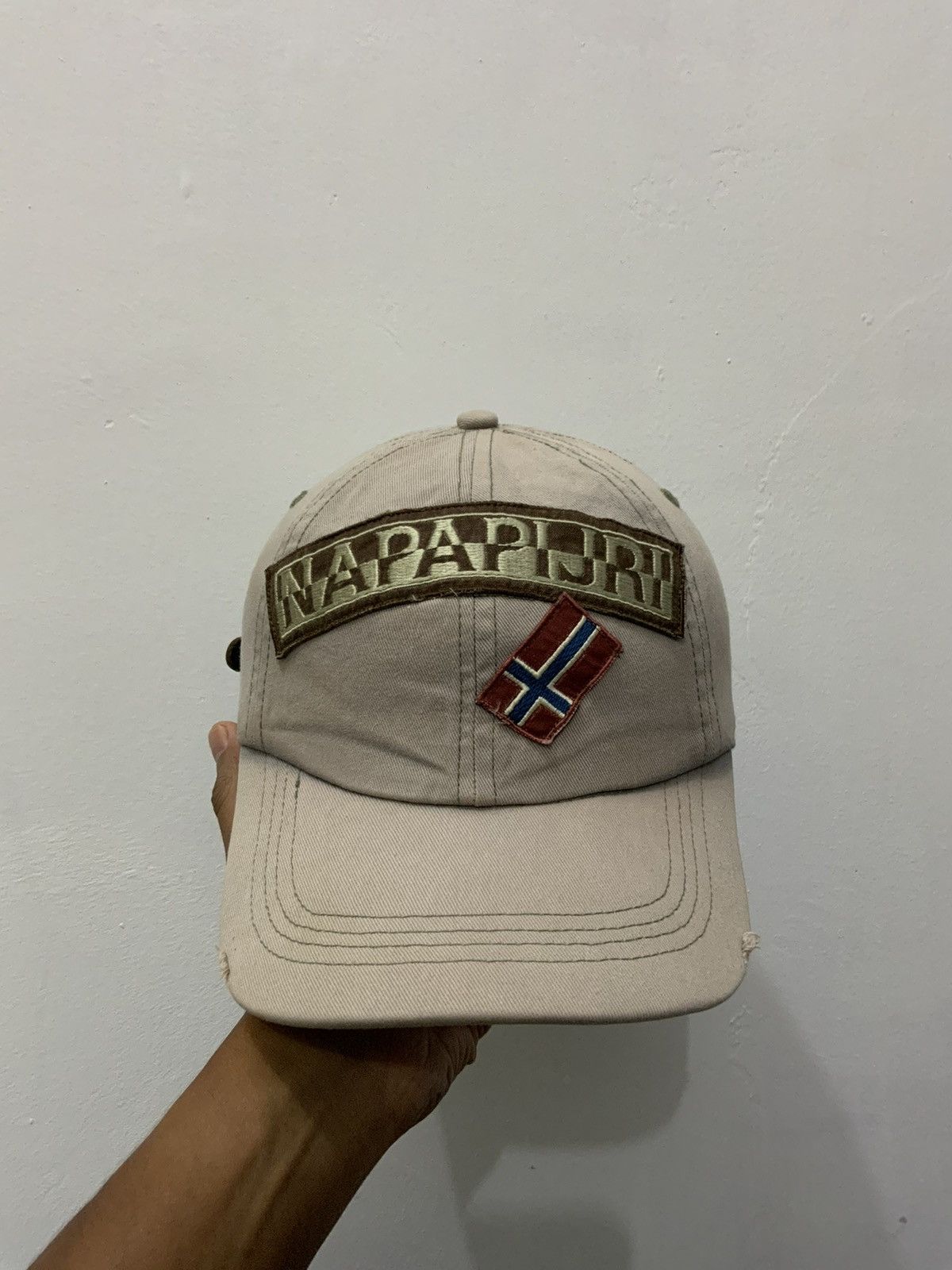 Napapijri Napapijri Distressed Hat Size ONE SIZE - 6 Thumbnail