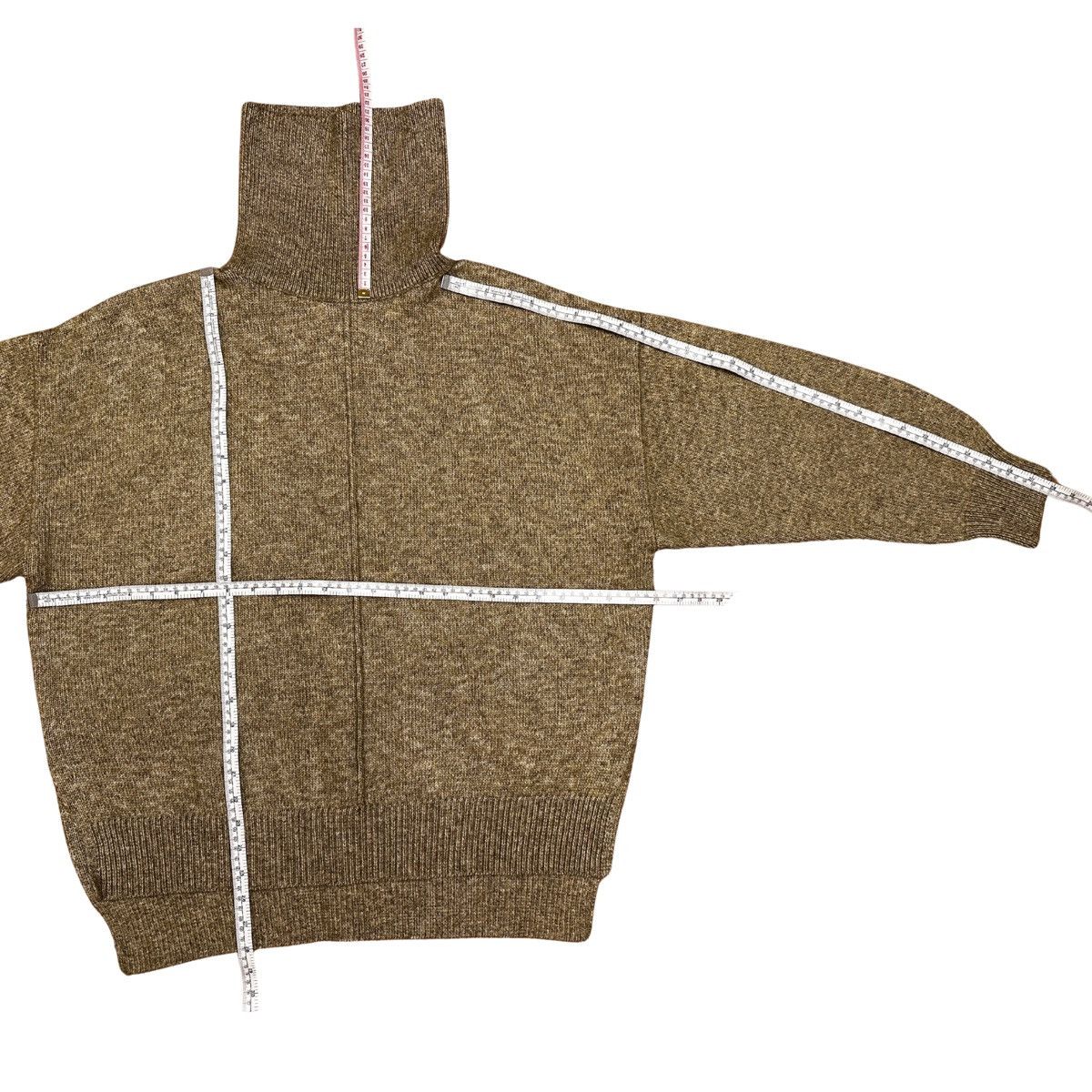 H&M H&M Oversized Turtleneck Sweater with Wool – M Size M / US 6-8 / IT 42-44 - 8 Thumbnail