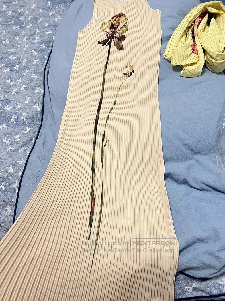 Issey Miyake Issey Miyake Beige Dress Size S / US 4 / IT 40 - 3 Thumbnail