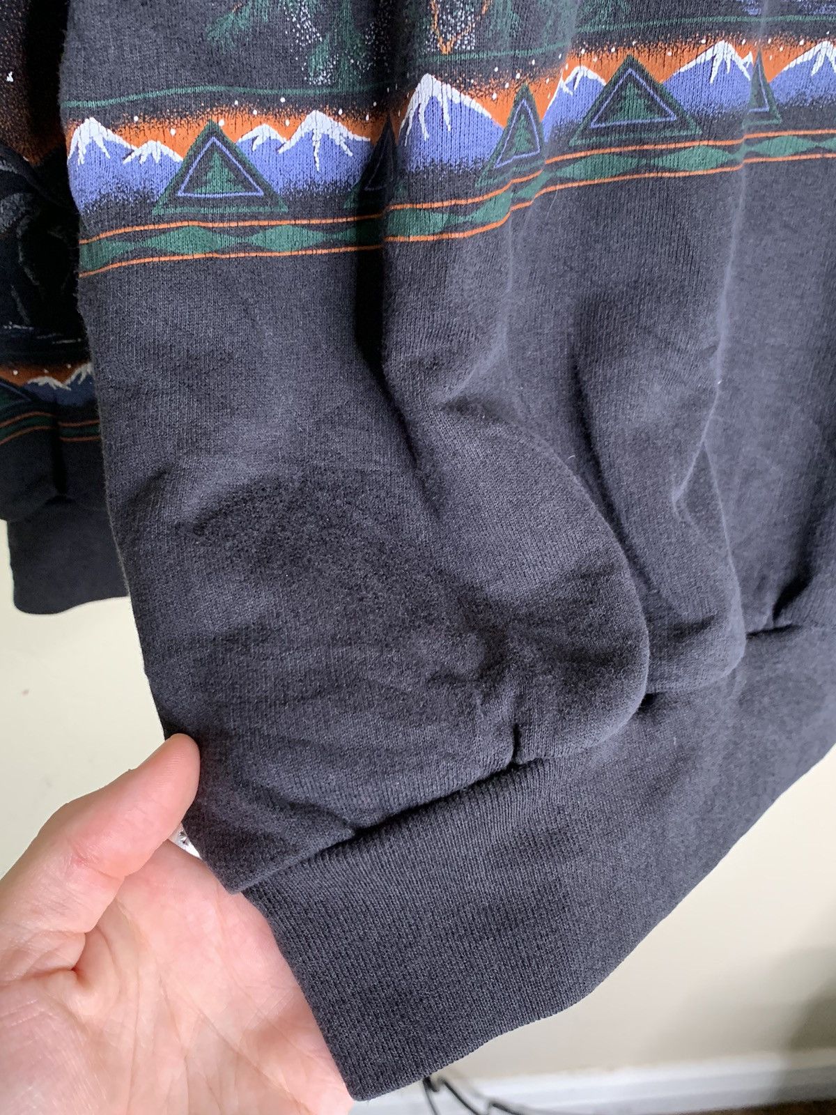 Vintage *RARE* Vintage Wolf Moon Nature AOP Single Stitch Sweatshirt Size US L / EU 52-54 / 3 - 10 Thumbnail