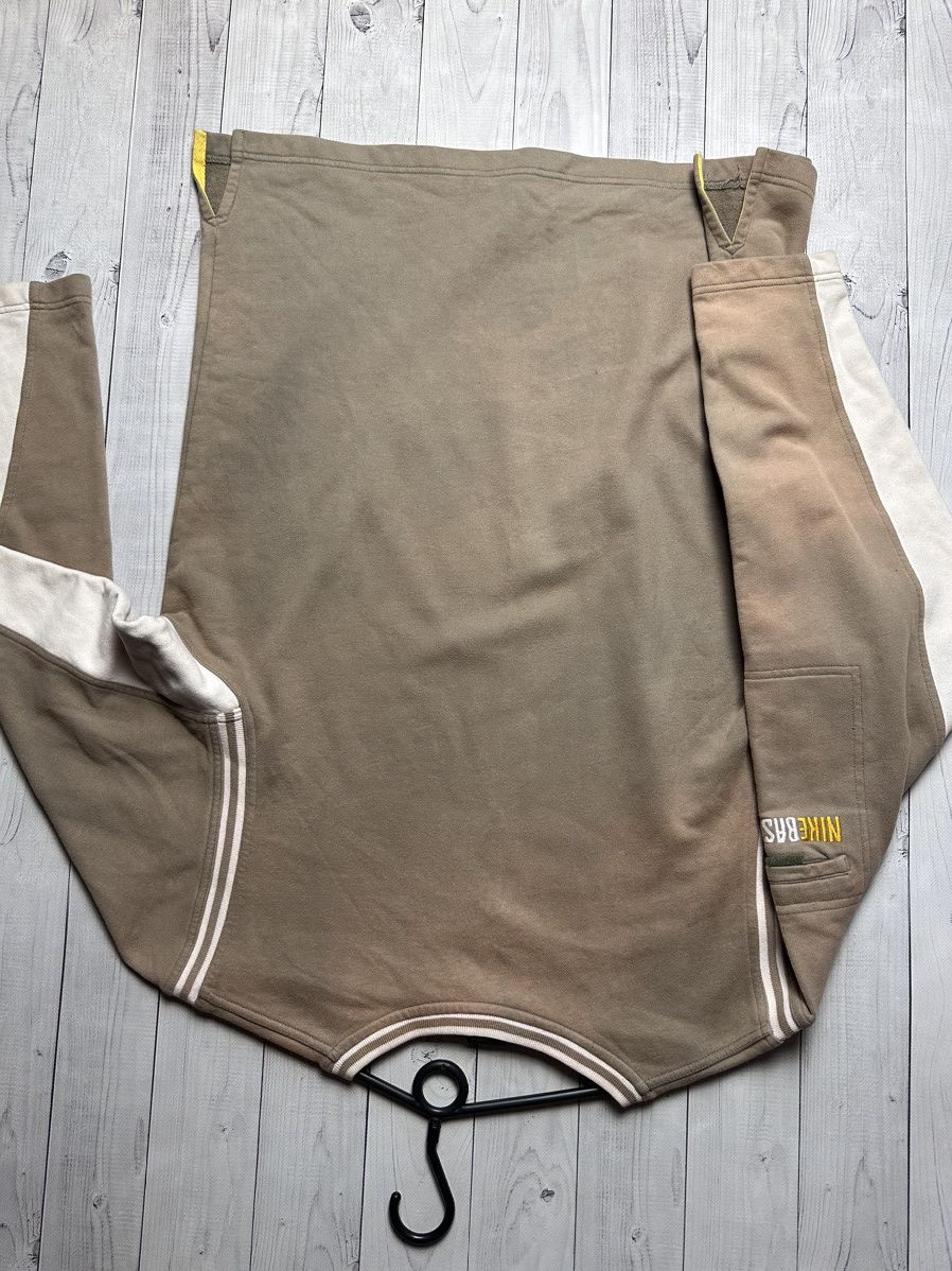 Nike × Vintage Vintage Nike sweatshirt basketball brown distressed L Size US L / EU 52-54 / 3 - 8 Thumbnail