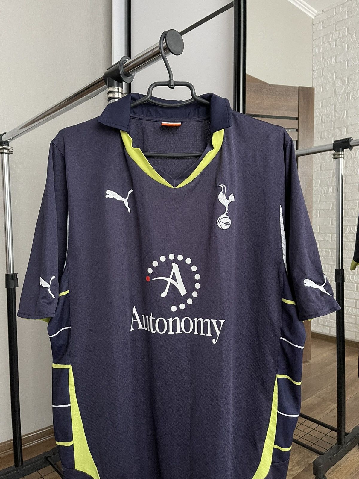 Puma 2010/2011 Puma Tottenham Hotspur Vintage Soccer Jersey Tee Size US XL / EU 56 / 4 - 5 Thumbnail