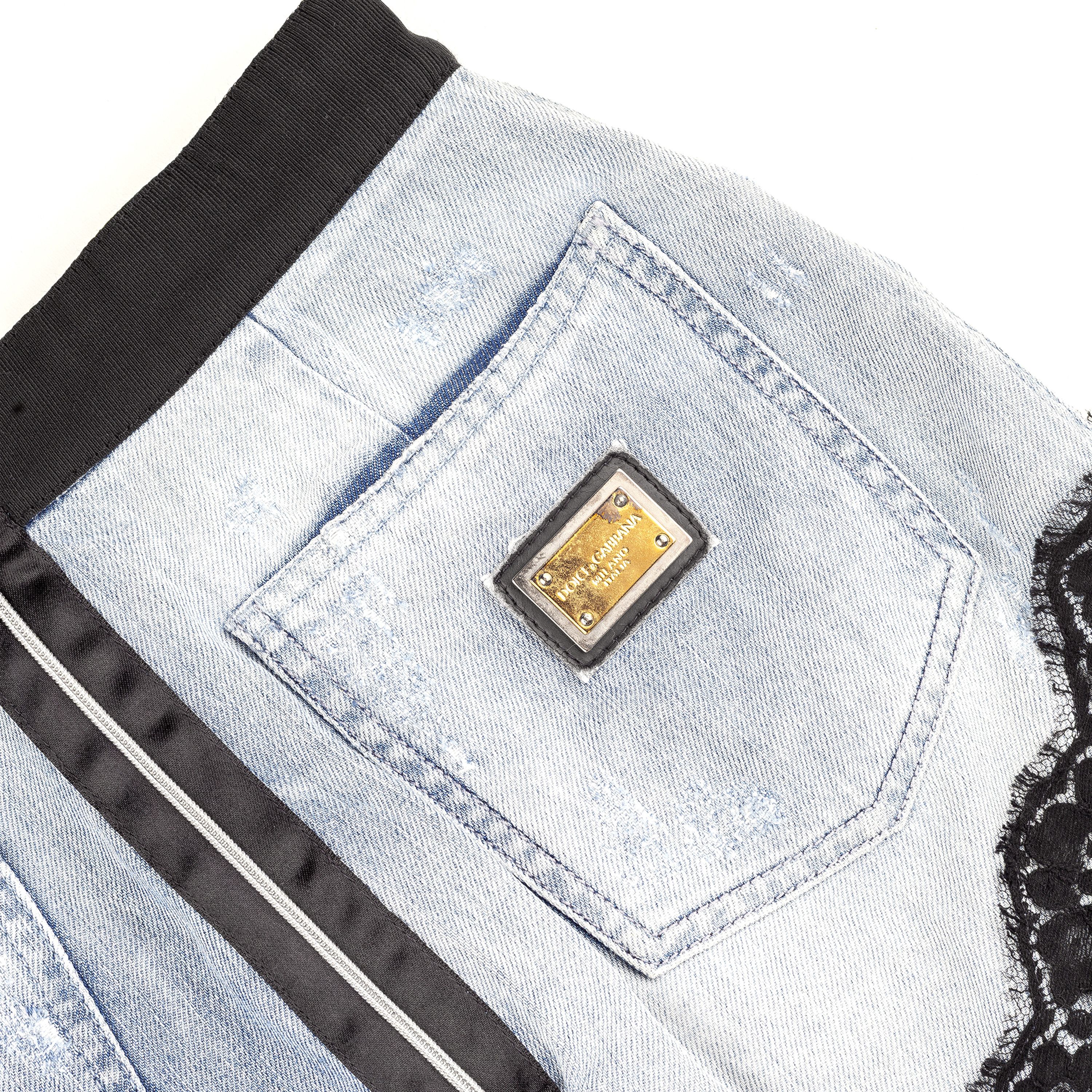 Dolce & Gabbana Dolce & Gabbana Vintage Midi Light Denim Skirt (XS) Size 25" / US 0 / IT 36 - 3 Thumbnail