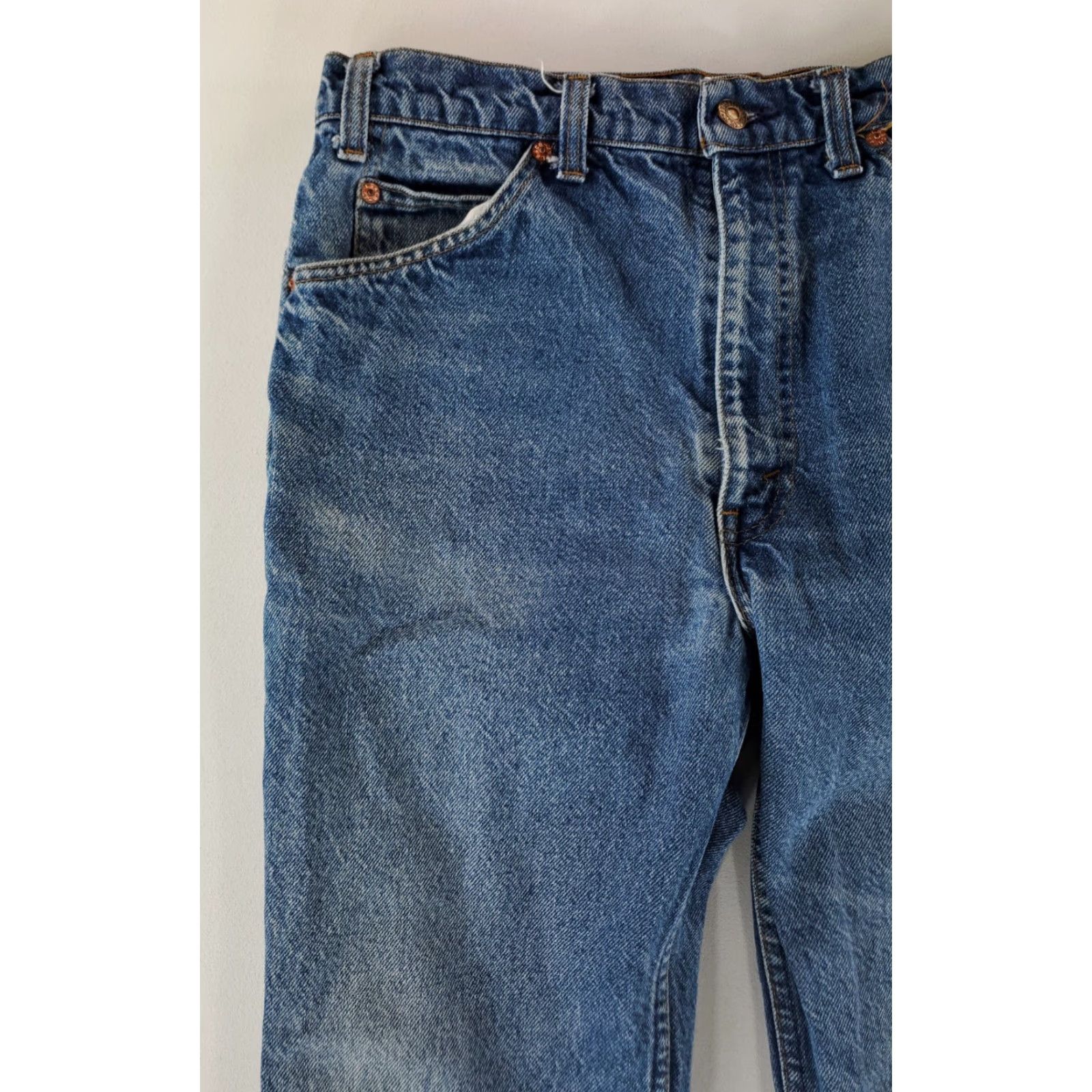 Levi's VINTAGE Levi's 517 VTG 90s Jeans Blue Whiskering Orange Tab Mens 34x31 33x30 Actual Bootcut Mens Blue 517 VTG 90s Jeans Size US 33 - 4 Thumbnail