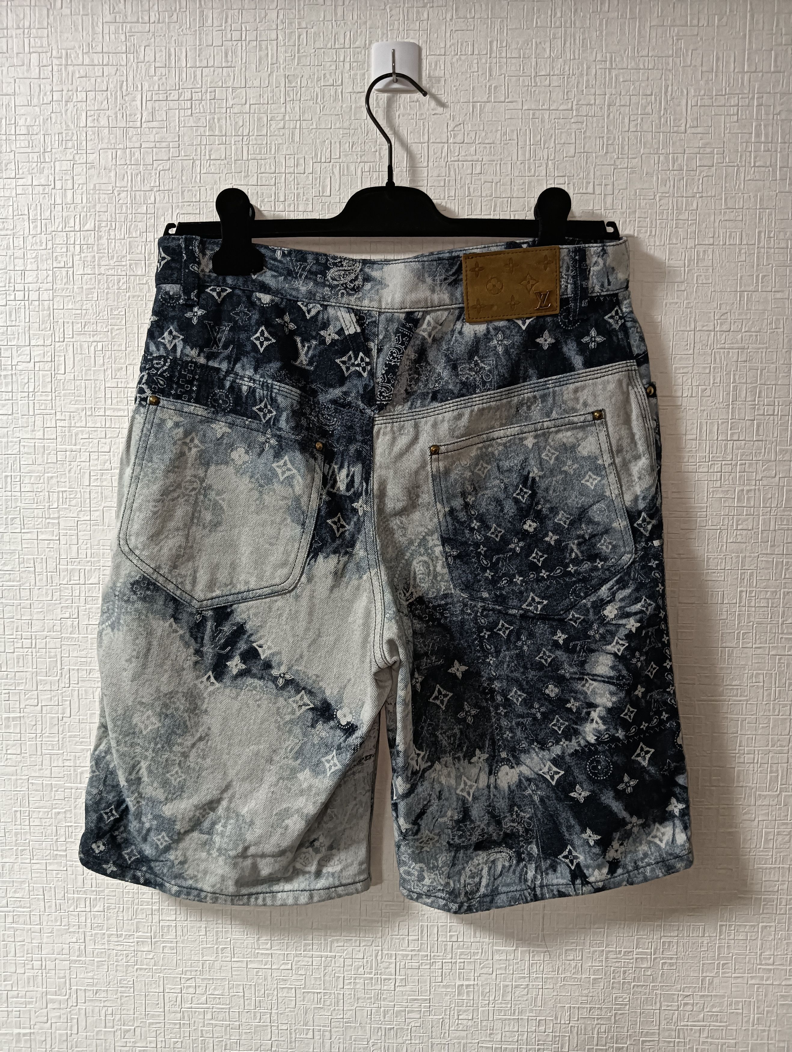 Louis Vuitton Bandana Monogram Denim Shorts Size US 30 / EU 46 - 2 Thumbnail