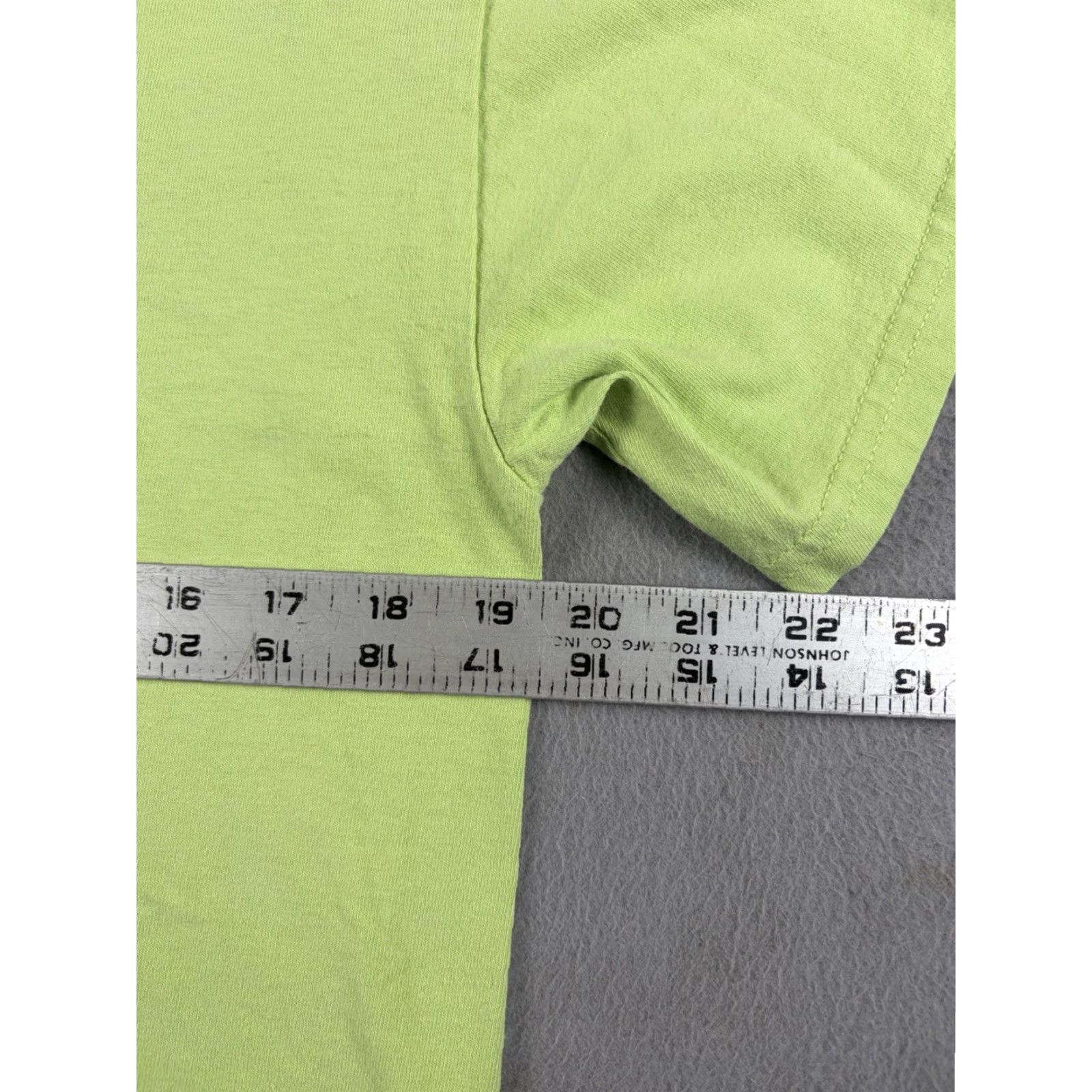 Nike VINTAGE Nike Center Swoosh T Shirt Women’s M Green Cropped Short Sleeve Y2k Embroidered Round Neck Size M / US 6-8 / IT 42-44 - 5 Thumbnail
