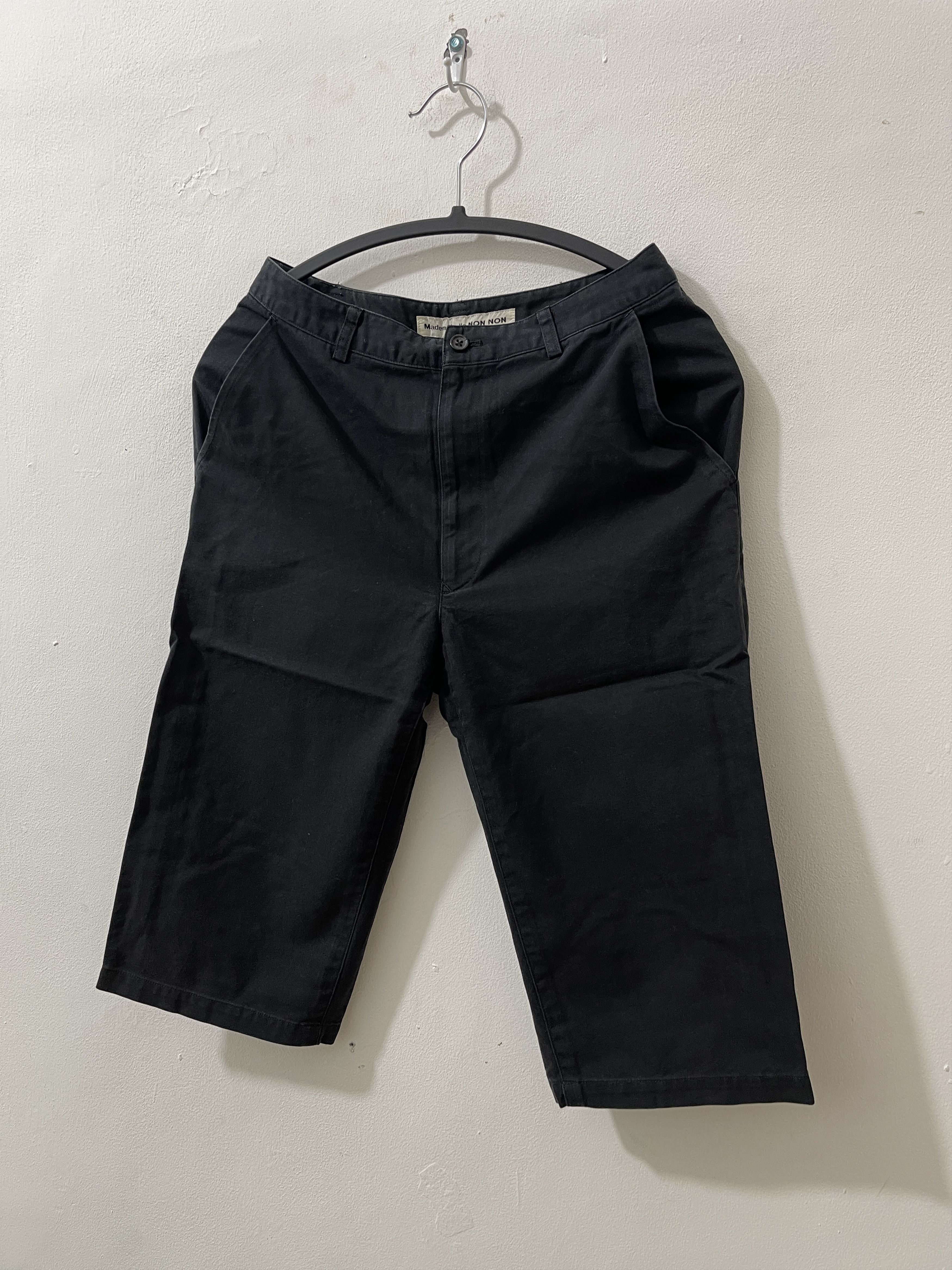 Mademoiselle Non Non Mademoiselle NON NON Issey Miyake Japan Archive Black Shorts Size US 27 - 2 Thumbnail