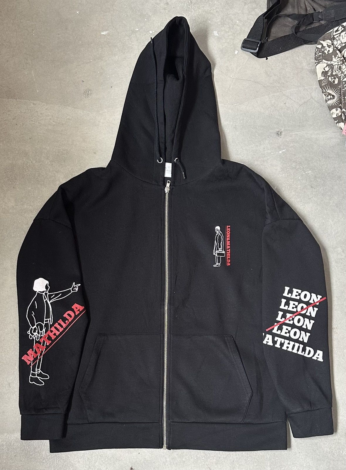 Other VINTAGE LEON & MATHILDA HOODIE Size US XL / EU 56 / 4 - 1 Thumbnail