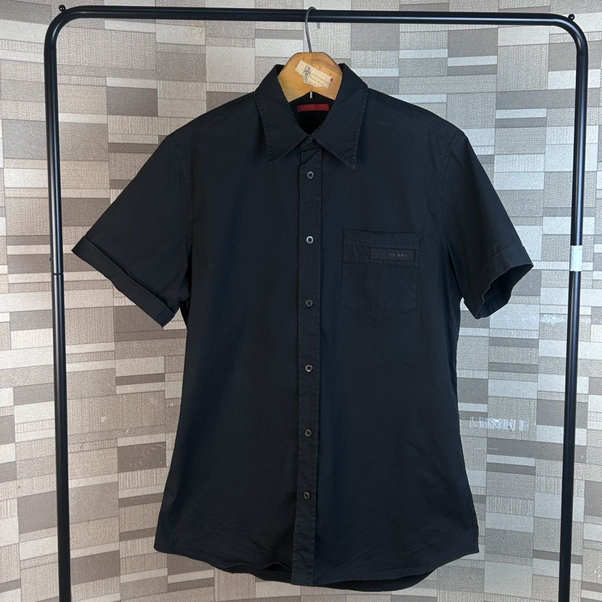 Prada Prada Black short sleeve shirt with logo Size US M / EU 48-50 / 2 - 1 Thumbnail