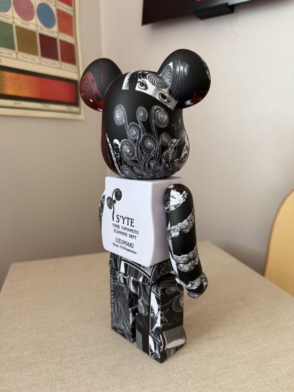 Other Bearbrick x S'YTE x Junji Ito Uzumaki 1000% Size ONE SIZE - 2 Thumbnail
