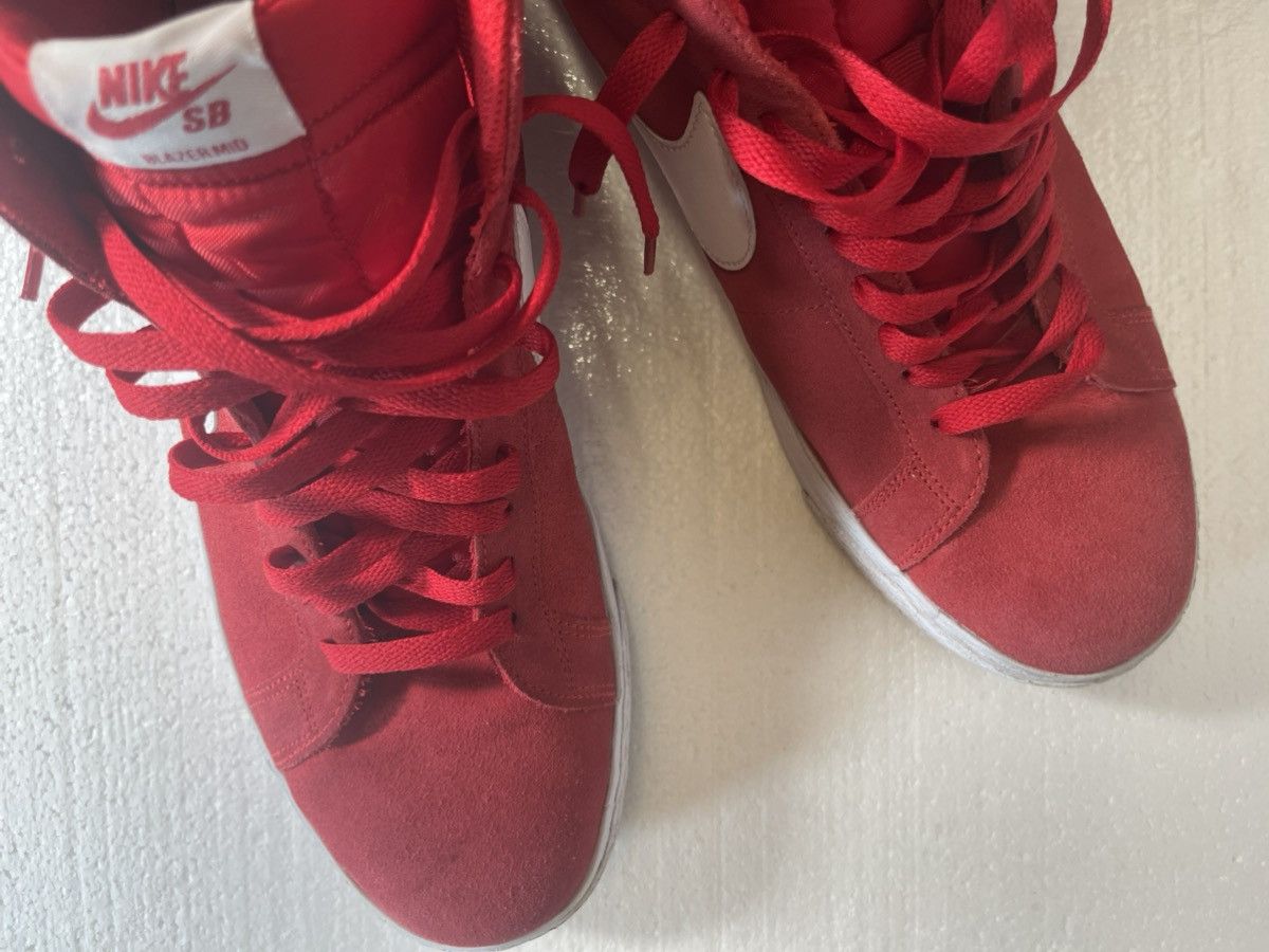 Nike SB Nike SB Blazer Mid Sz 14 Red Gently Used Size US 14 / EU 47 - 8 Thumbnail