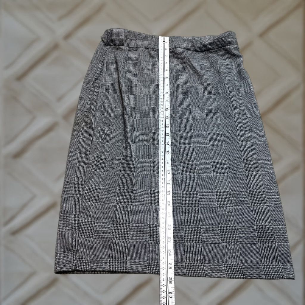 Vintage Rag Doll Skirt Womens 1X Gray Stretch Knee Length Check Polyester Denim Vintage No Size 40" / US 18 - 1 Thumbnail