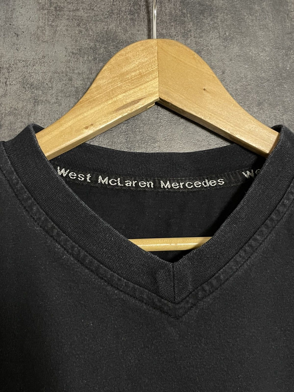 Vintage Vintage Formula 1 Mclaren Mercedes West Racing T-shirt Size US XL / EU 56 / 4 - 7 Thumbnail