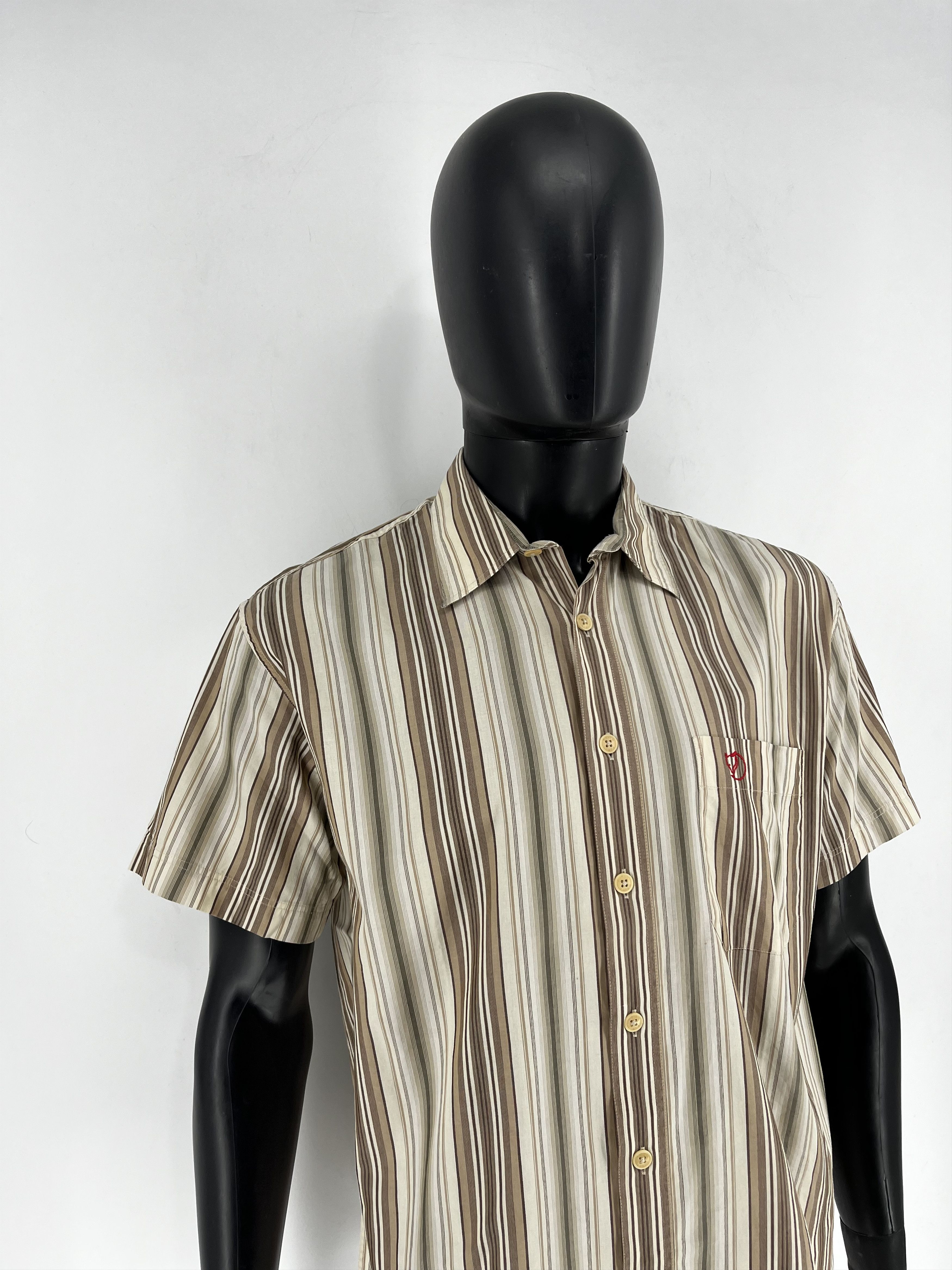 Fjallraven Fjall Raven Short Sleeve Streetwear Outdoor Shirt Size L Size US L / EU 52-54 / 3 - 3 Thumbnail