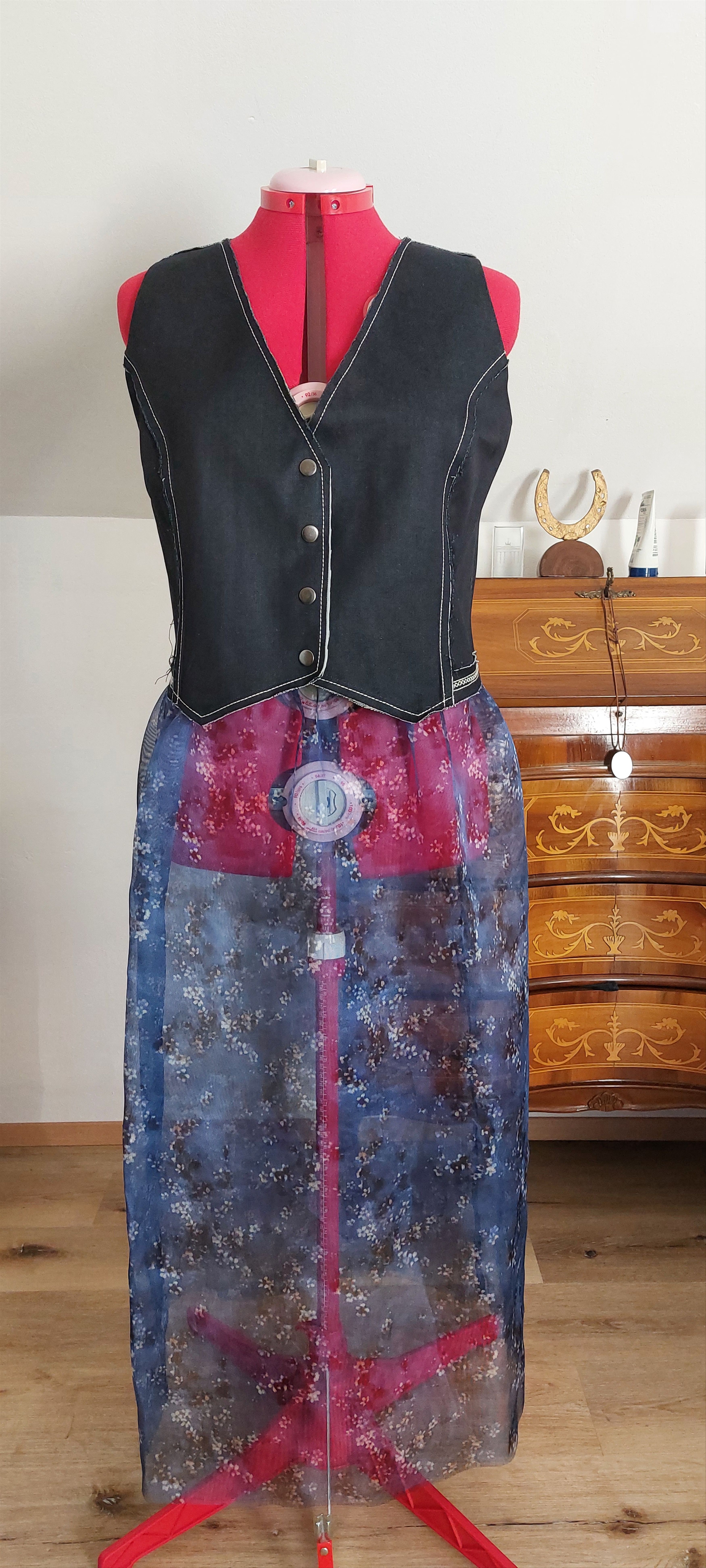 Handmade Sheer Silk Organza Avantgarde Skirt S M Size 30" / US 8 / IT 44 - 1 Thumbnail