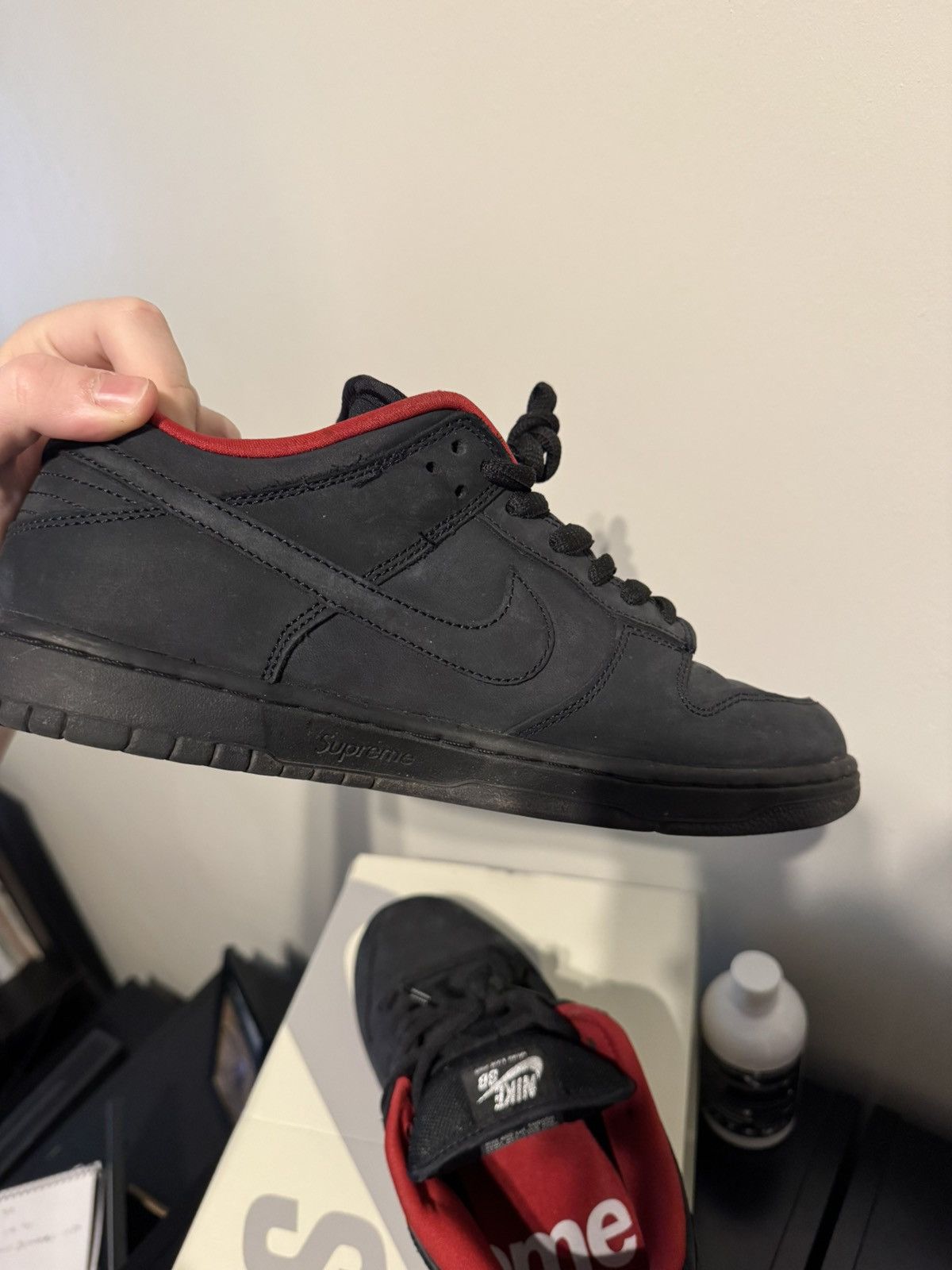 Nike × Supreme Nike X supreme sb dunks Size US 10 / EU 43 - 3 Thumbnail