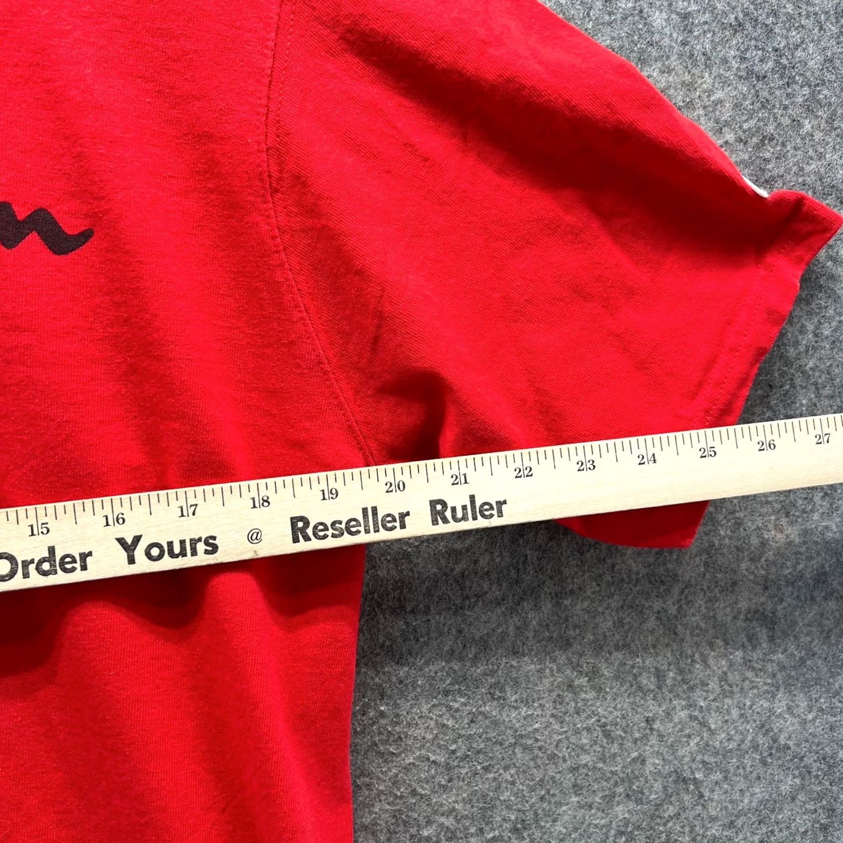Champion VINTAGE Champion Shirt Mens Large Red Crewneck Short Sleeve Cotton Logo Tee Y2K Decade Classic Prime All Seasons Boys/Mens Size US L / EU 52-54 / 3 - 6 Thumbnail