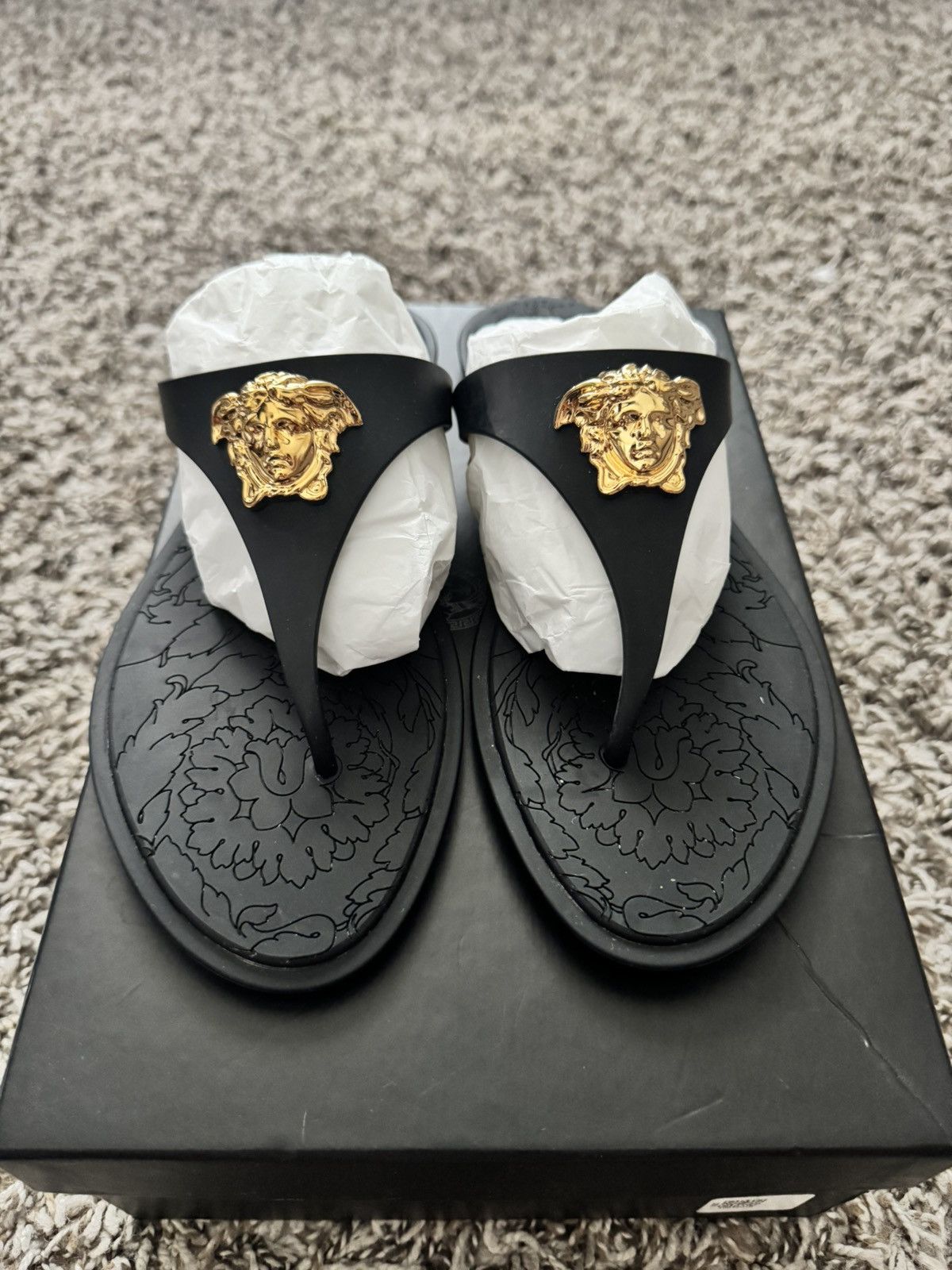 Versace Versace Medusa Sandals Euro size 37 Size US 6.5 / IT 36.5 - 2 Thumbnail