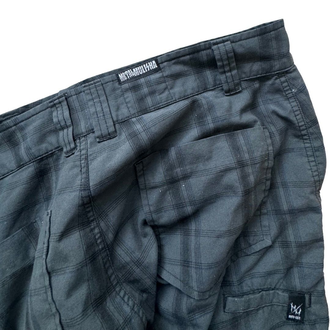 Metal Mulisha Size 33 Metal Mulisha Mens Embroidered Logo Chino Shorts Size US 33 - 4 Thumbnail