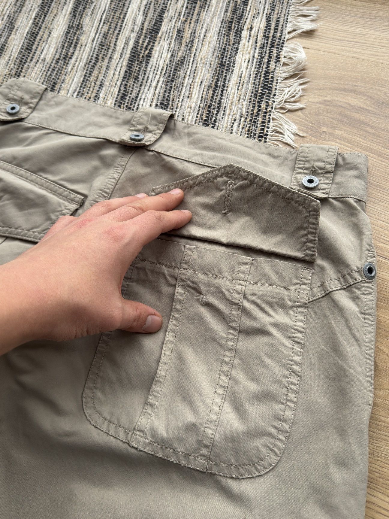 Dolce & Gabbana Vintage Dolce&Gabbana Multi pocket Cargo Y2K Beige Pants Men Size US 32 / EU 48 - 20 Thumbnail