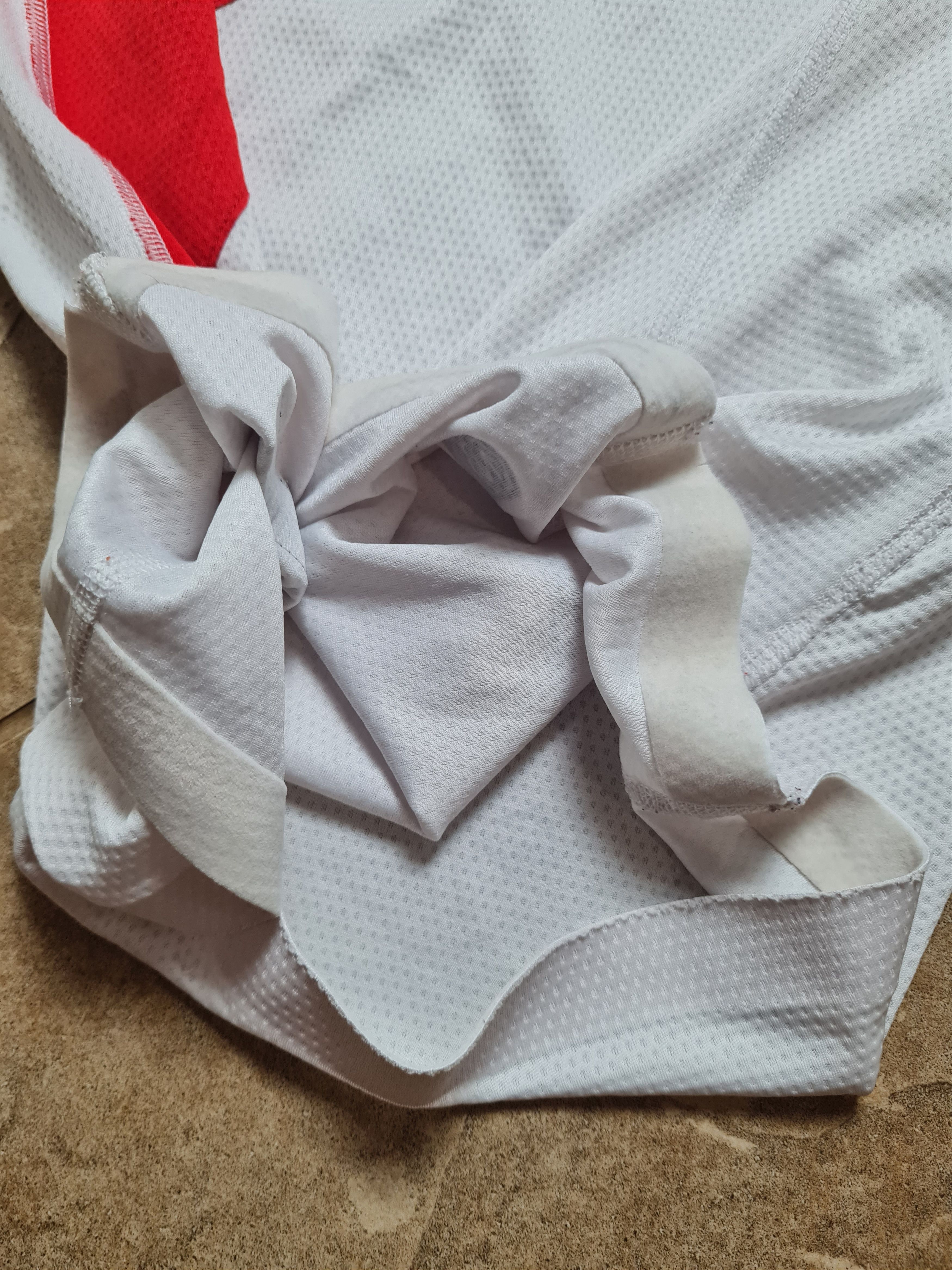 Umbro Football Shirt Peru Home Soccer Jersey 2015-2016 Umbro Size US M / EU 48-50 / 2 - 16 Thumbnail