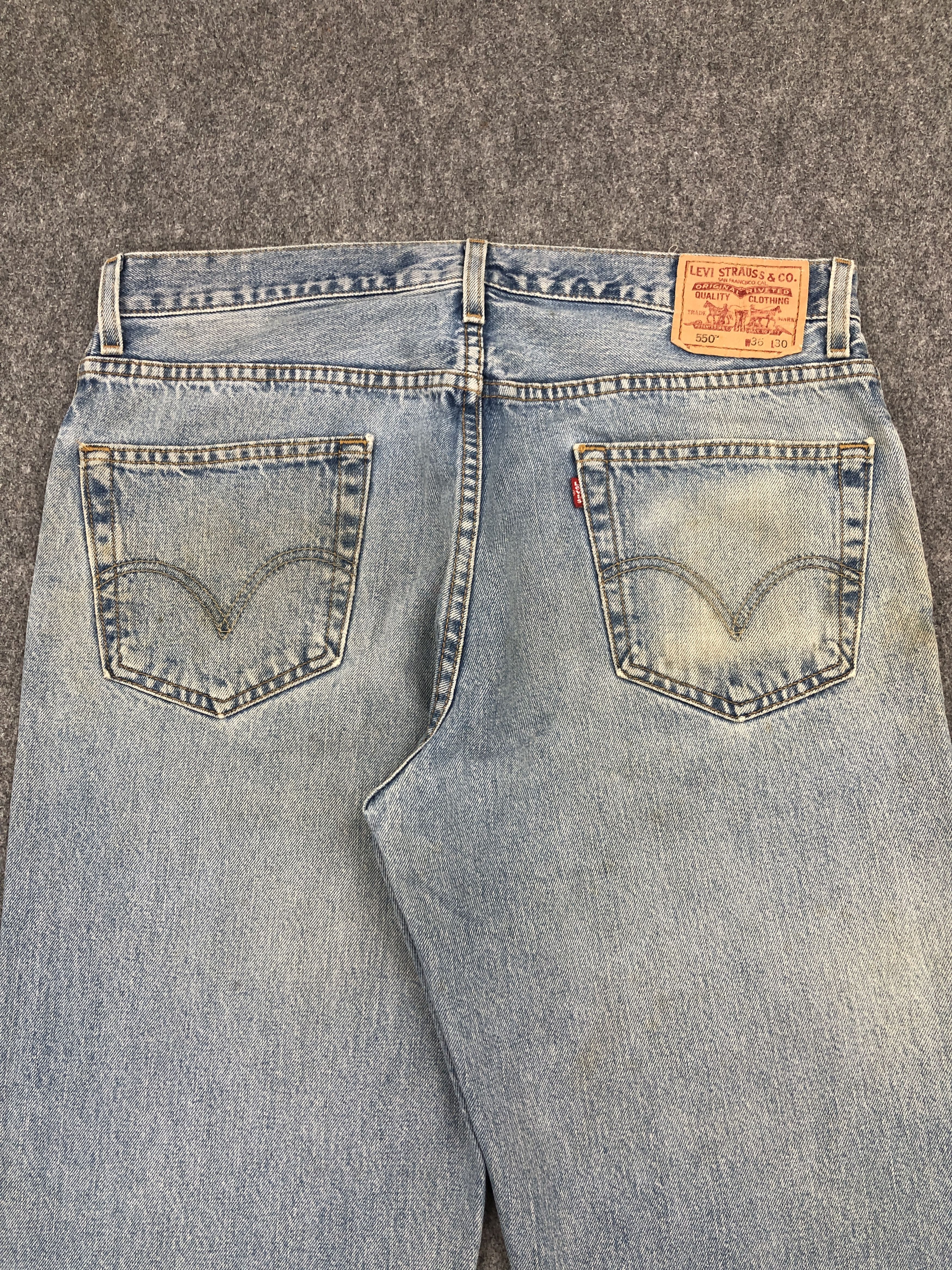 Faded Blue Vintage Levis 550 Denim Jeans