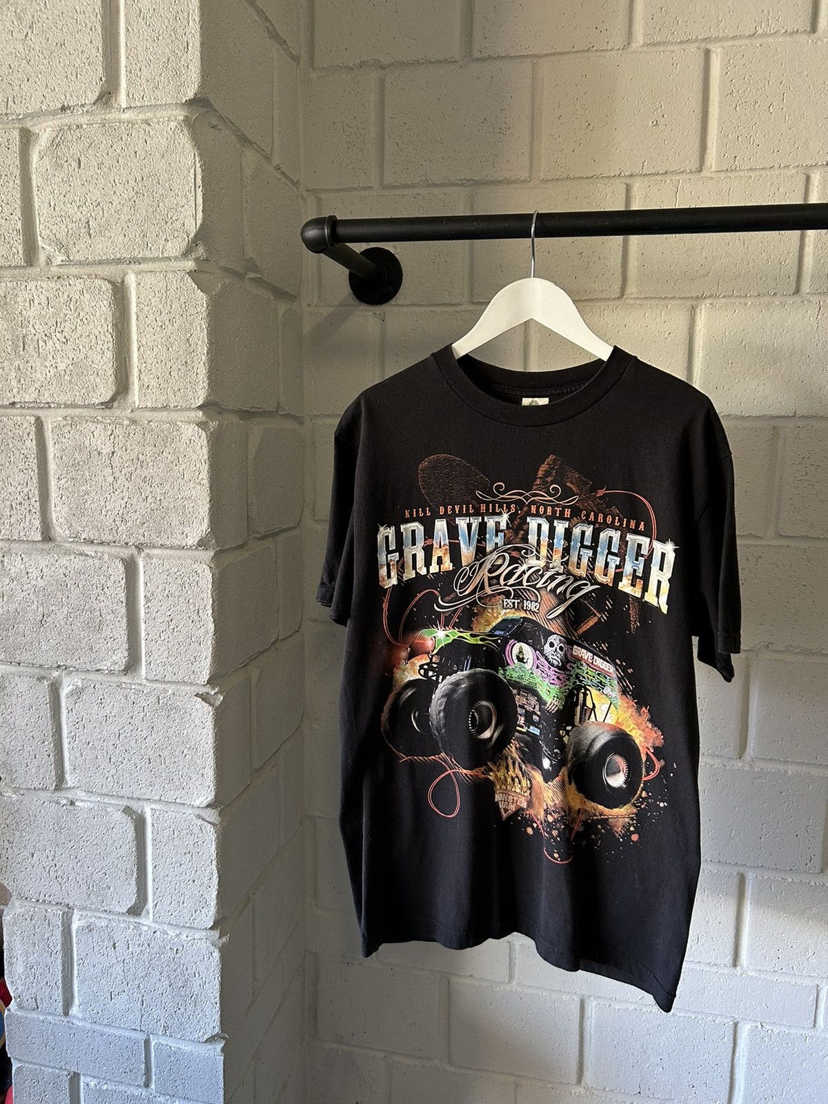 Vintage Gravedigger Vintage Y2K Tshirt Size US M / EU 48-50 / 2 - 1 Thumbnail