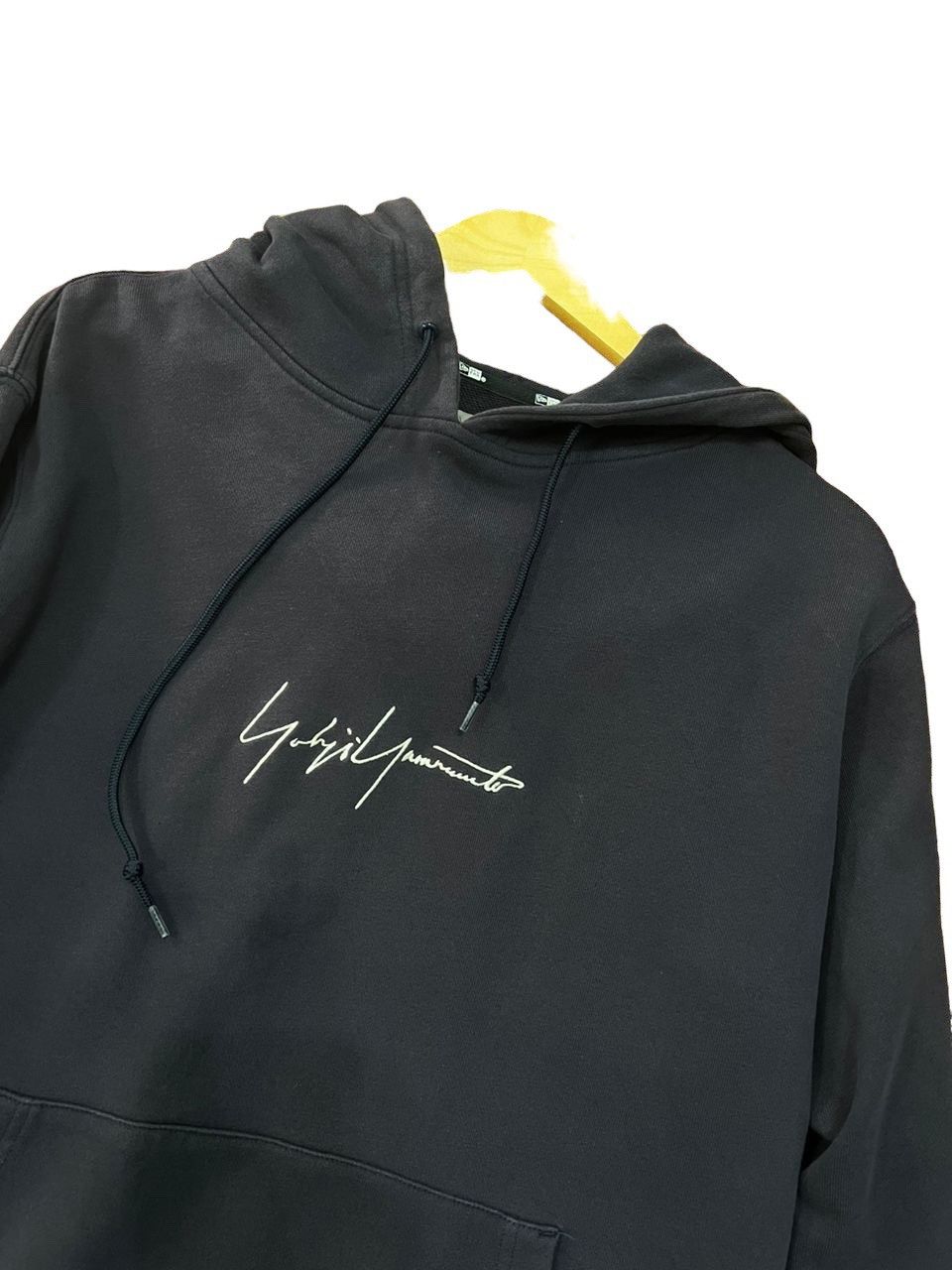 New Era × Yohji Yamamoto Yohji Yamamoto Spellout Hoodie Size US L / EU 52-54 / 3 - 4 Thumbnail