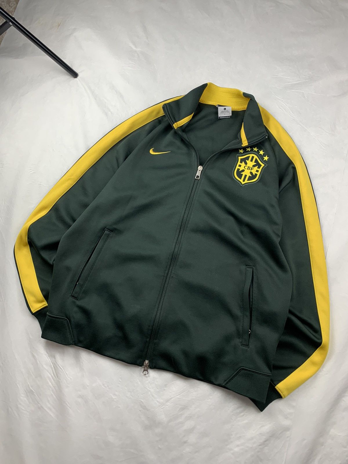 Nike Vintage Nike Brasil Football Soccer Track Jacket Size US L / EU 52-54 / 3 - 2 Thumbnail