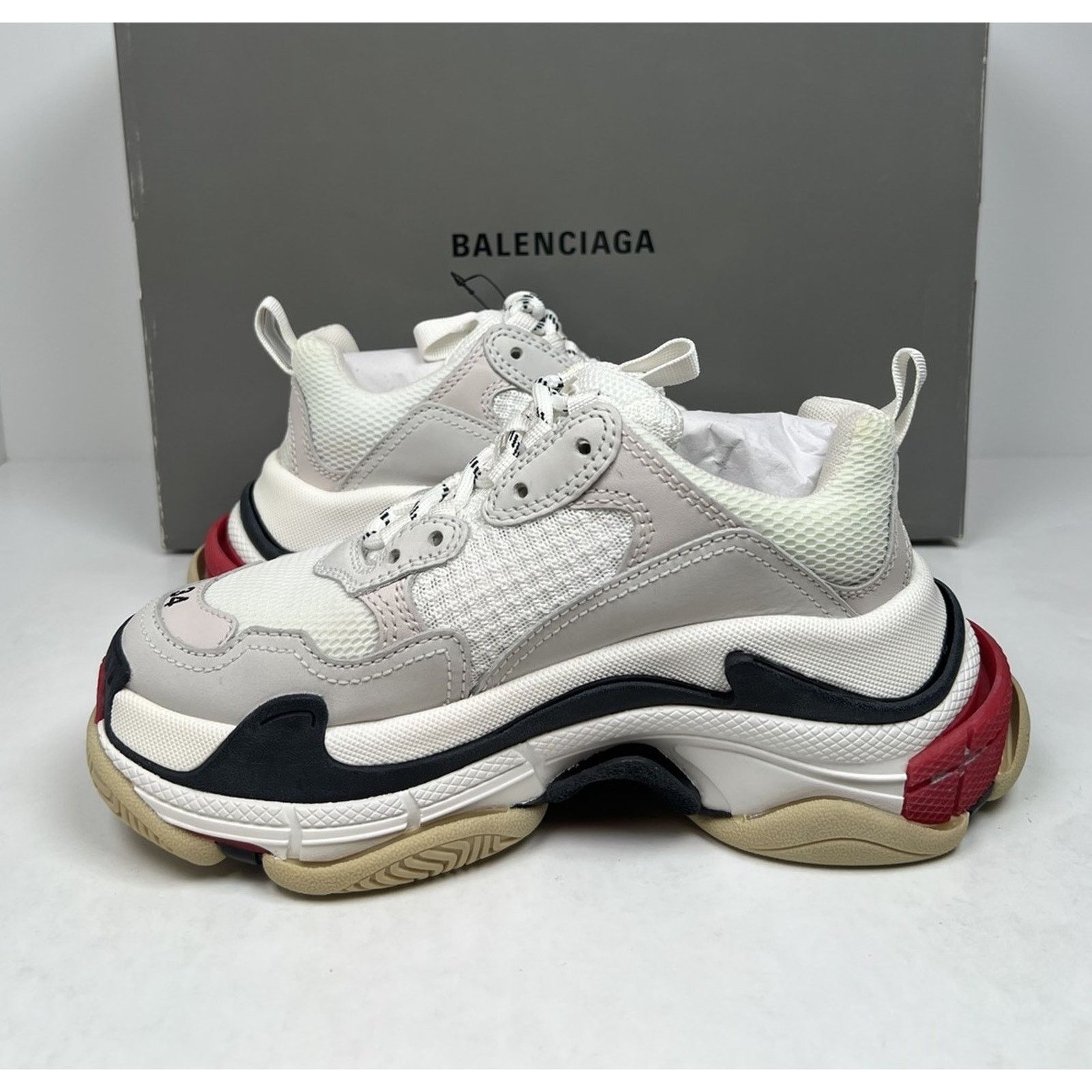 Balenciaga Size 34EU/4W - Balenciaga Triple S Distressed White NEW Size US 4 / IT 34 - 5 Thumbnail