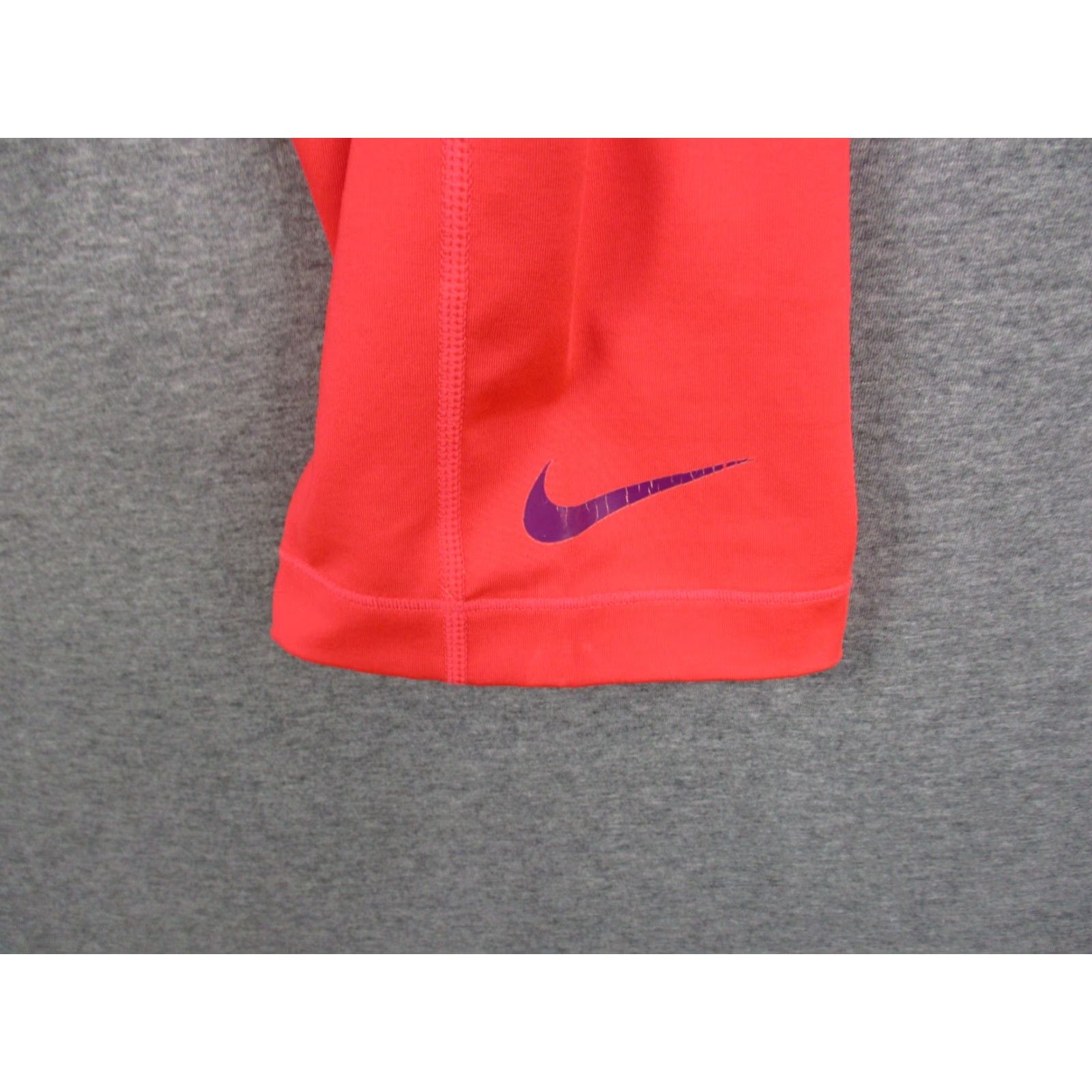 Nike Nike Pro Leggings Women Cropped Pink Neon Stretch Fitted 19 Inseam M Medium Pants Pro Dri-Fit Black? Wait. Size 32" / US 10 / IT 46 - 5 Thumbnail