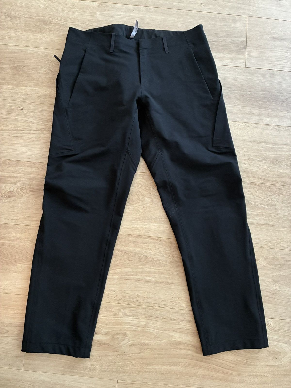 ARC’TERYX VEILANCE　Liminal Pant size30 Veilance FINAL DROP | Indisce Pant GORE-TEX INFINIUM Black 36