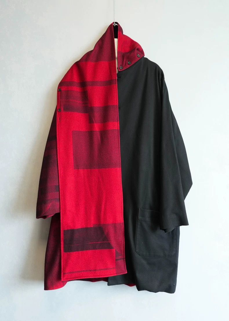 Yohji Yamamoto Yohji Yamamoto Yohji Yamamoto Red Black Coat with Scarf Size US M / EU 48-50 / 2 - 4 Thumbnail