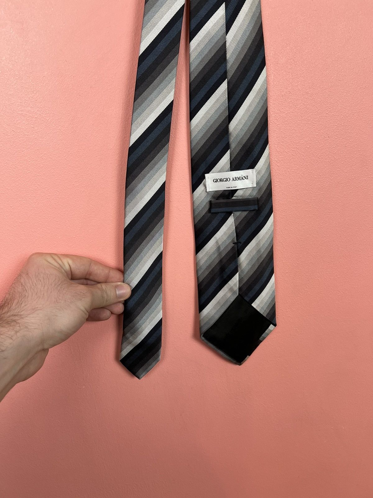 Giorgio Armani Giorgio Armani tie silk hype Italy Size ONE SIZE - 6 Thumbnail