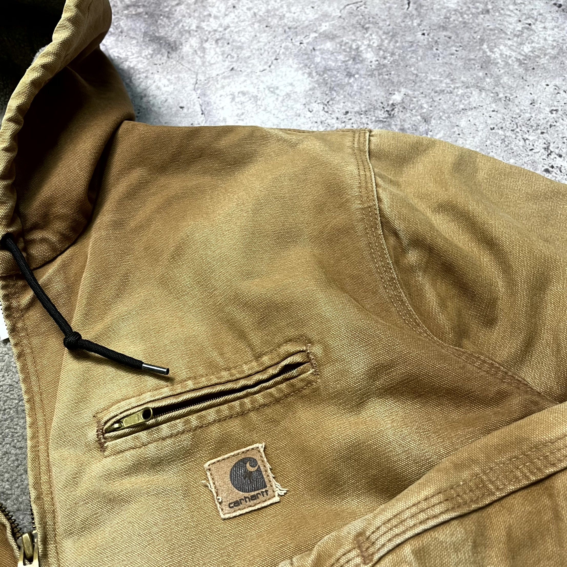 Vintage Carhartt Active Sandstone Sherpa Jacket Size XL