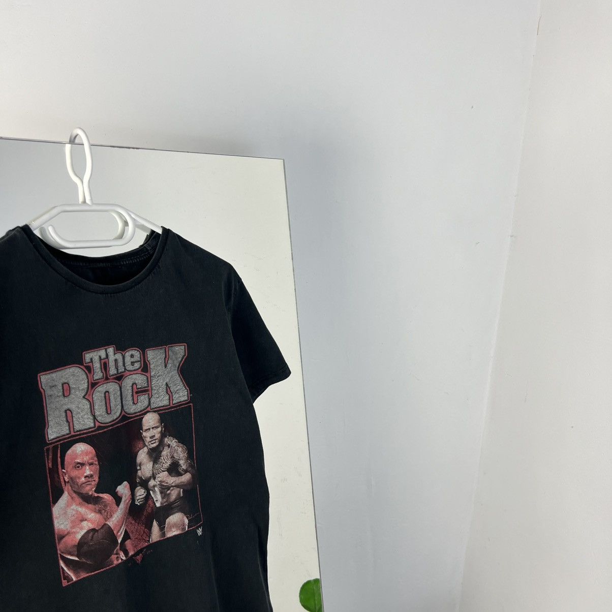 WWE The Rock WWE Big Logo Wrestling Vintage T-Shirt Size US S / EU 44-46 / 1 - 2 Thumbnail