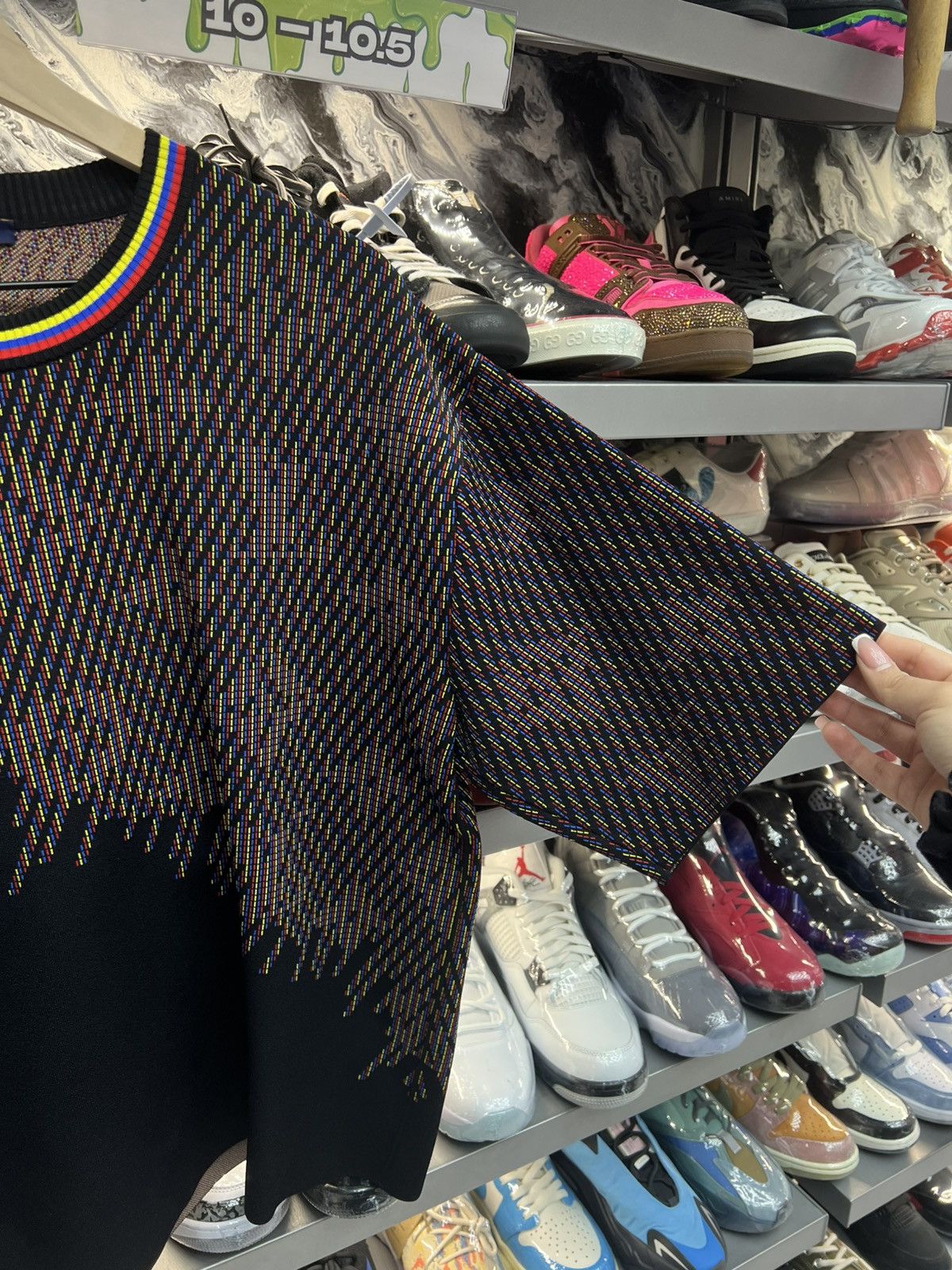 Louis Vuitton Louis Vuitton Monogram Pixel Knit Top Size US M / EU 48-50 / 2 - 3 Thumbnail