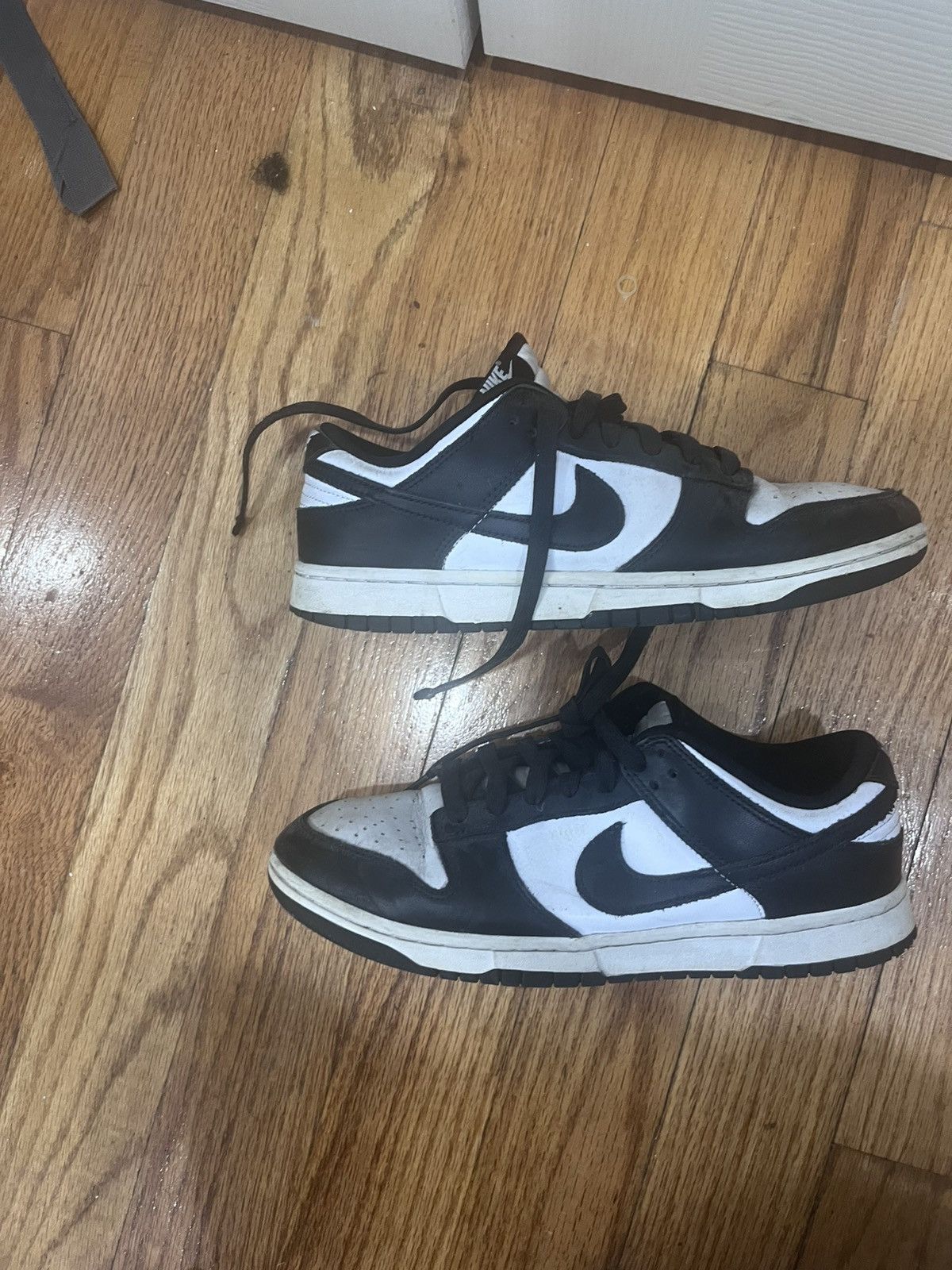 Nike Nike panda dunks Size US 9 / EU 42 - 1 Thumbnail